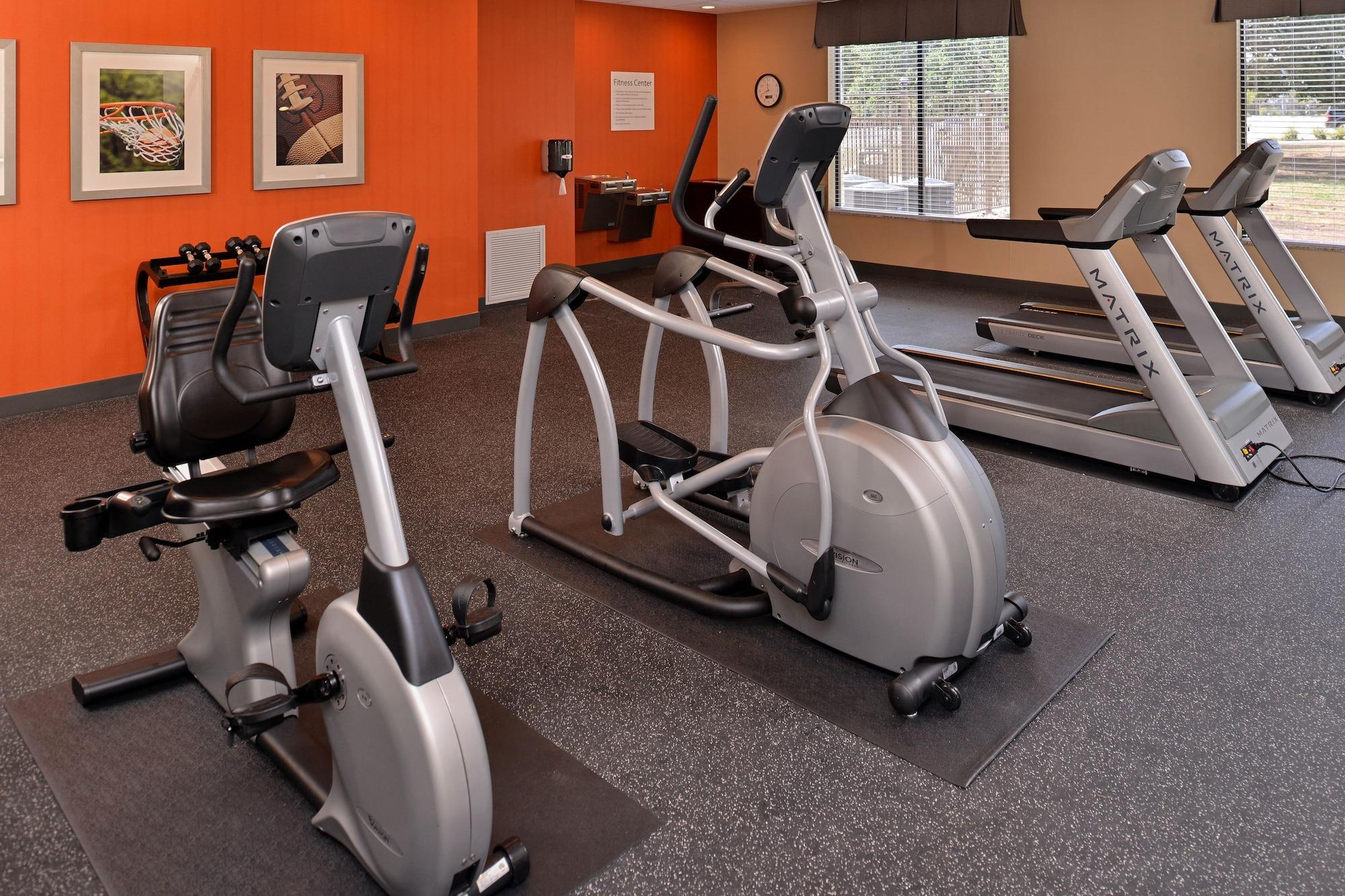 Gimnasio Holiday Inn Express & Suites Austin South by IHG