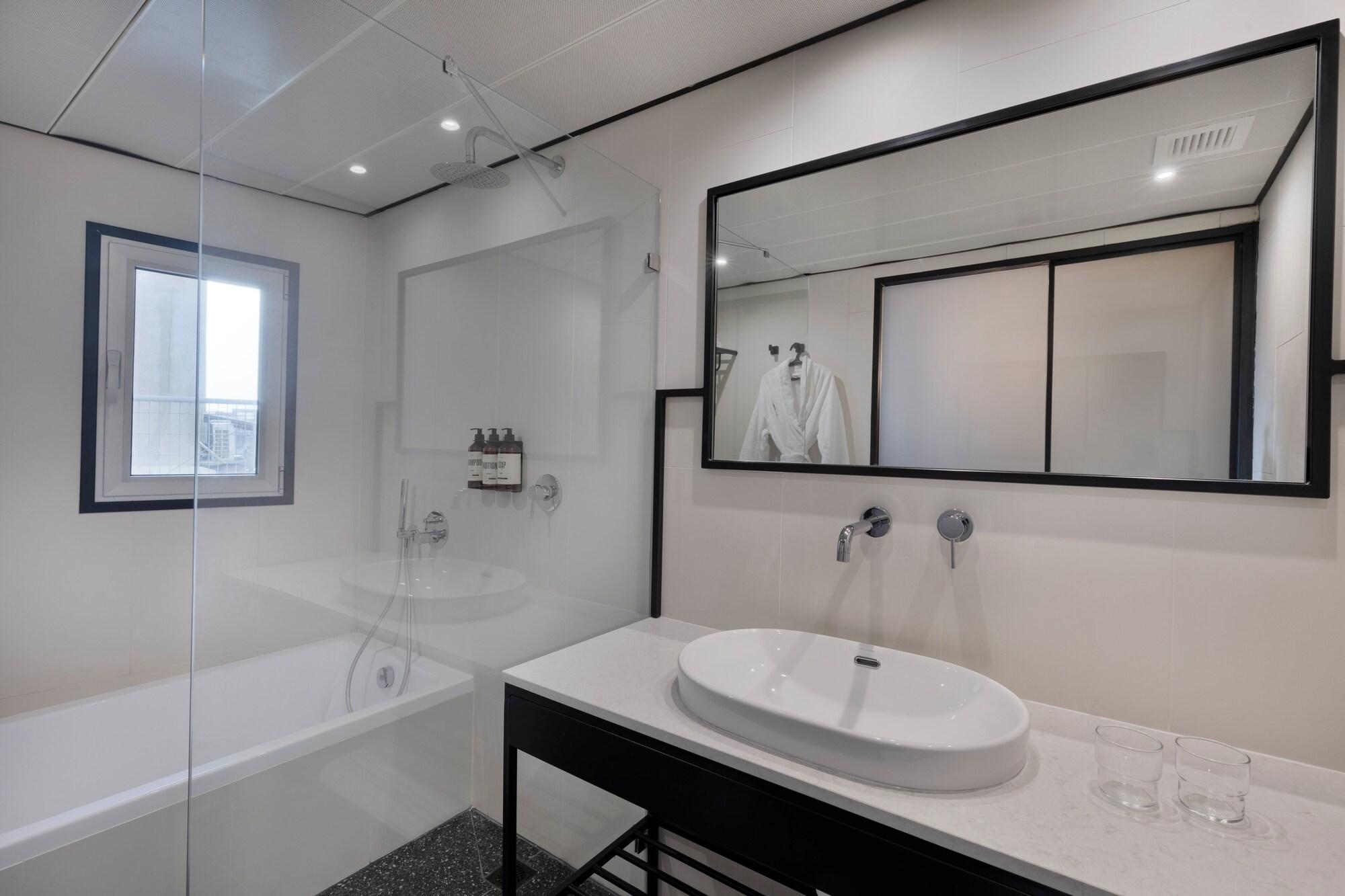 Equipamiento de Habitación The Muse Boutique Hotel Tel Aviv