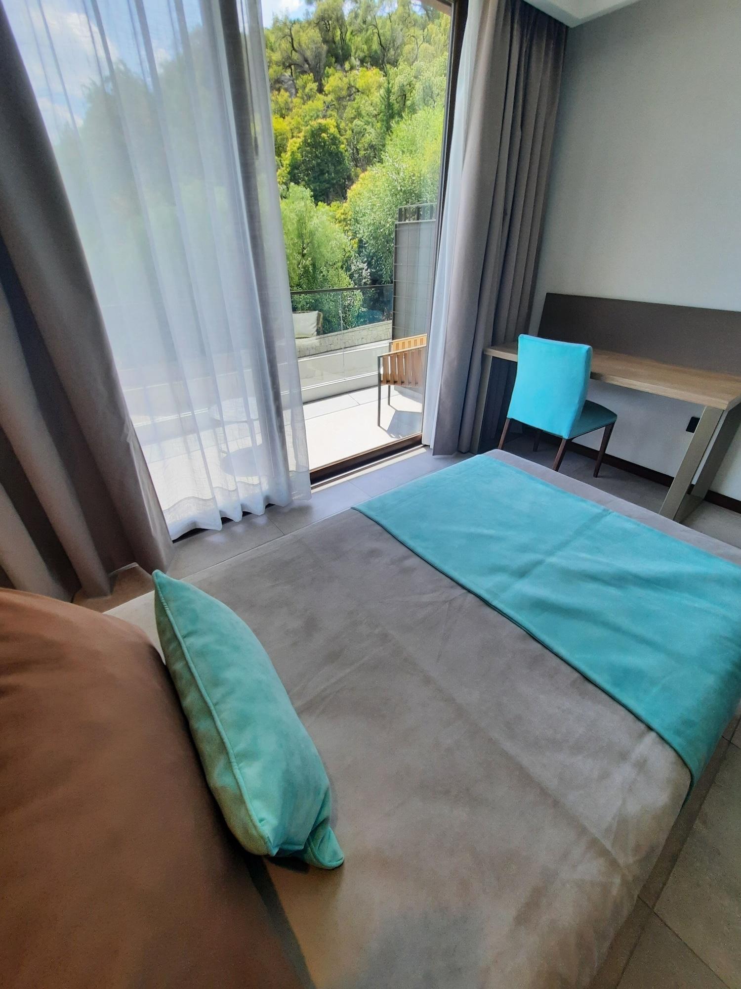 Habitación Hotel Estilo MB- Merlo