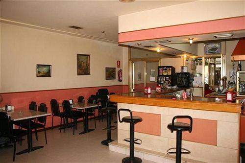 Bar/Salón Hostal Liste