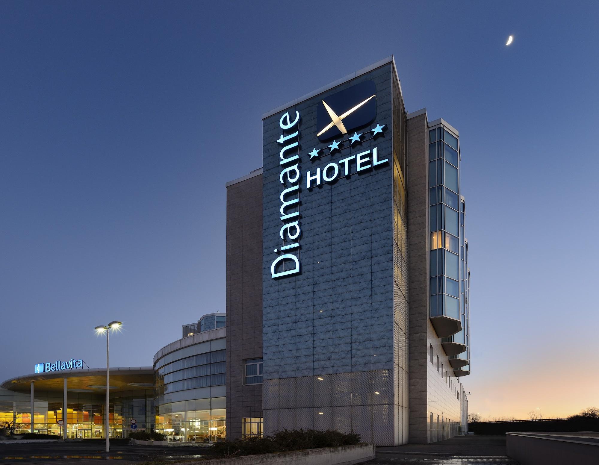Vista Exterior Diamante Hotel