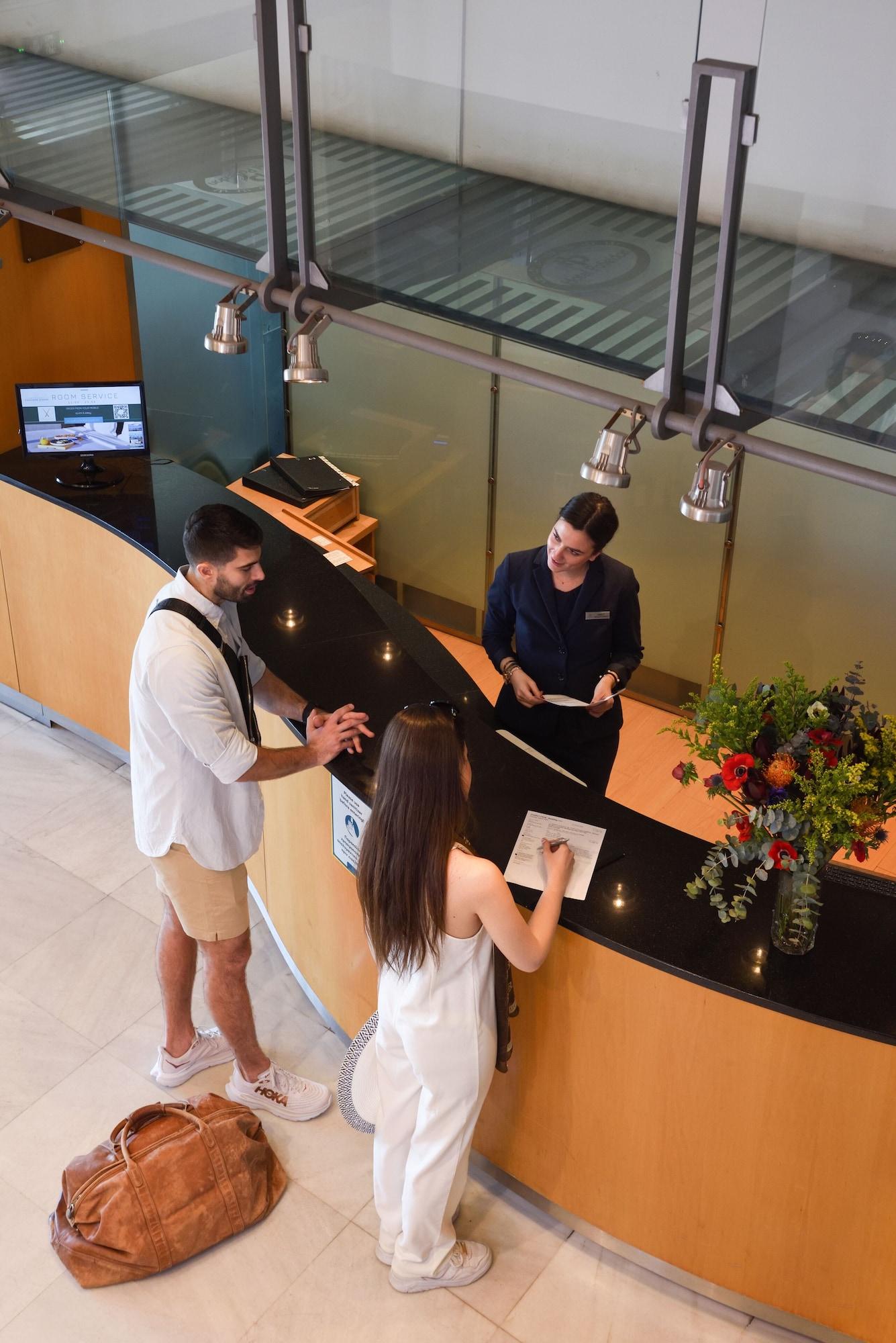 Vista Lobby Poseidon Athens
