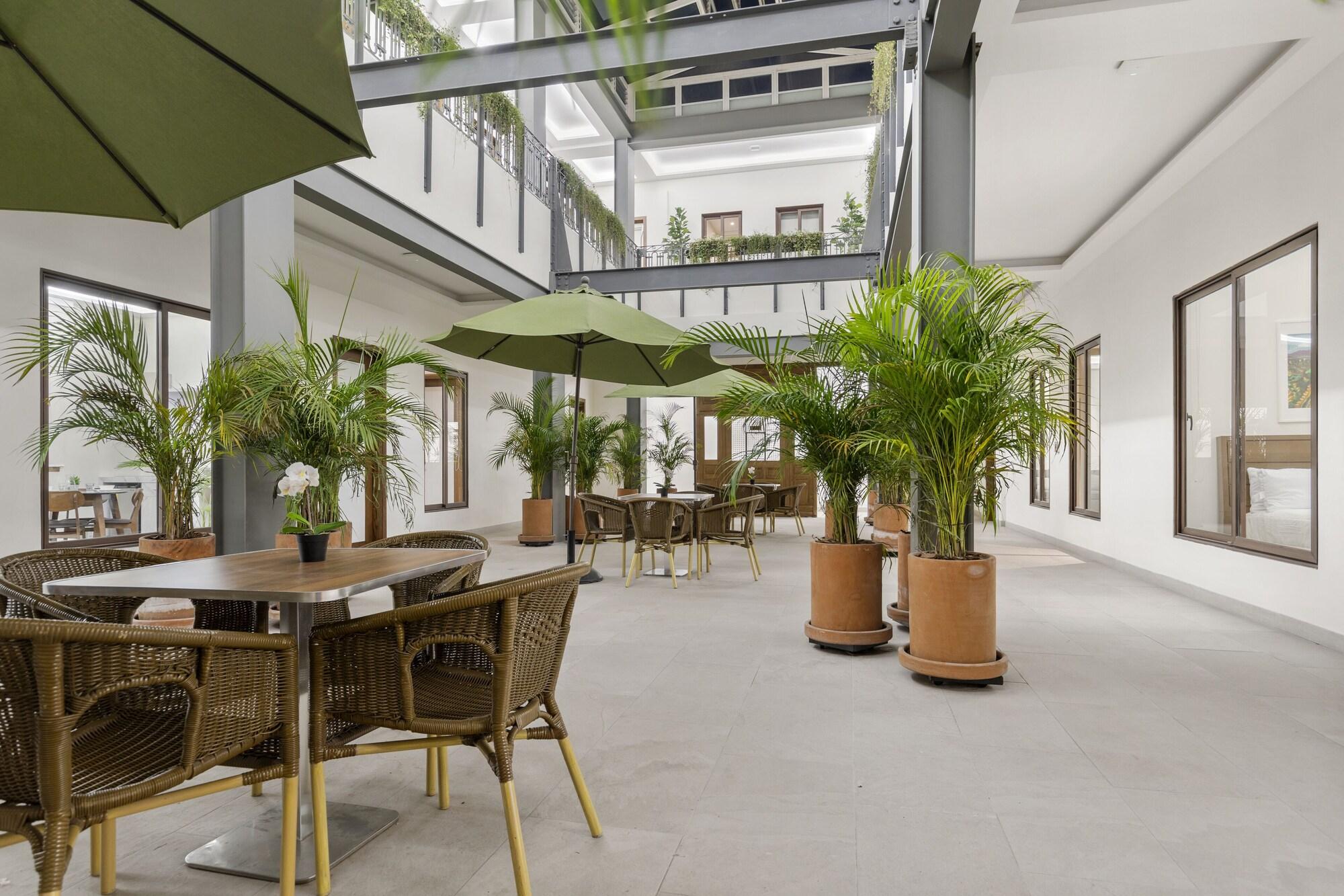 Varios Casa Herrmann Suites