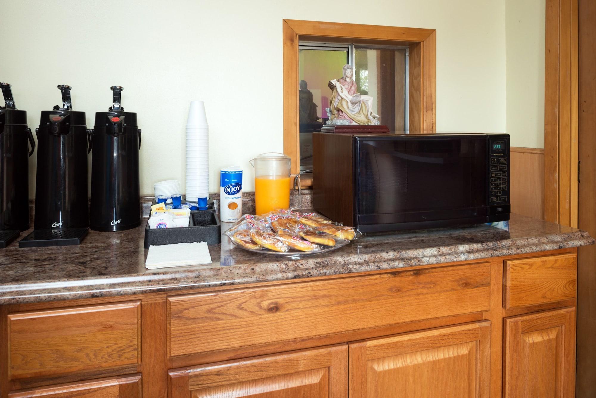 Restaurant Howard Johnson by Wyndham Spokane North