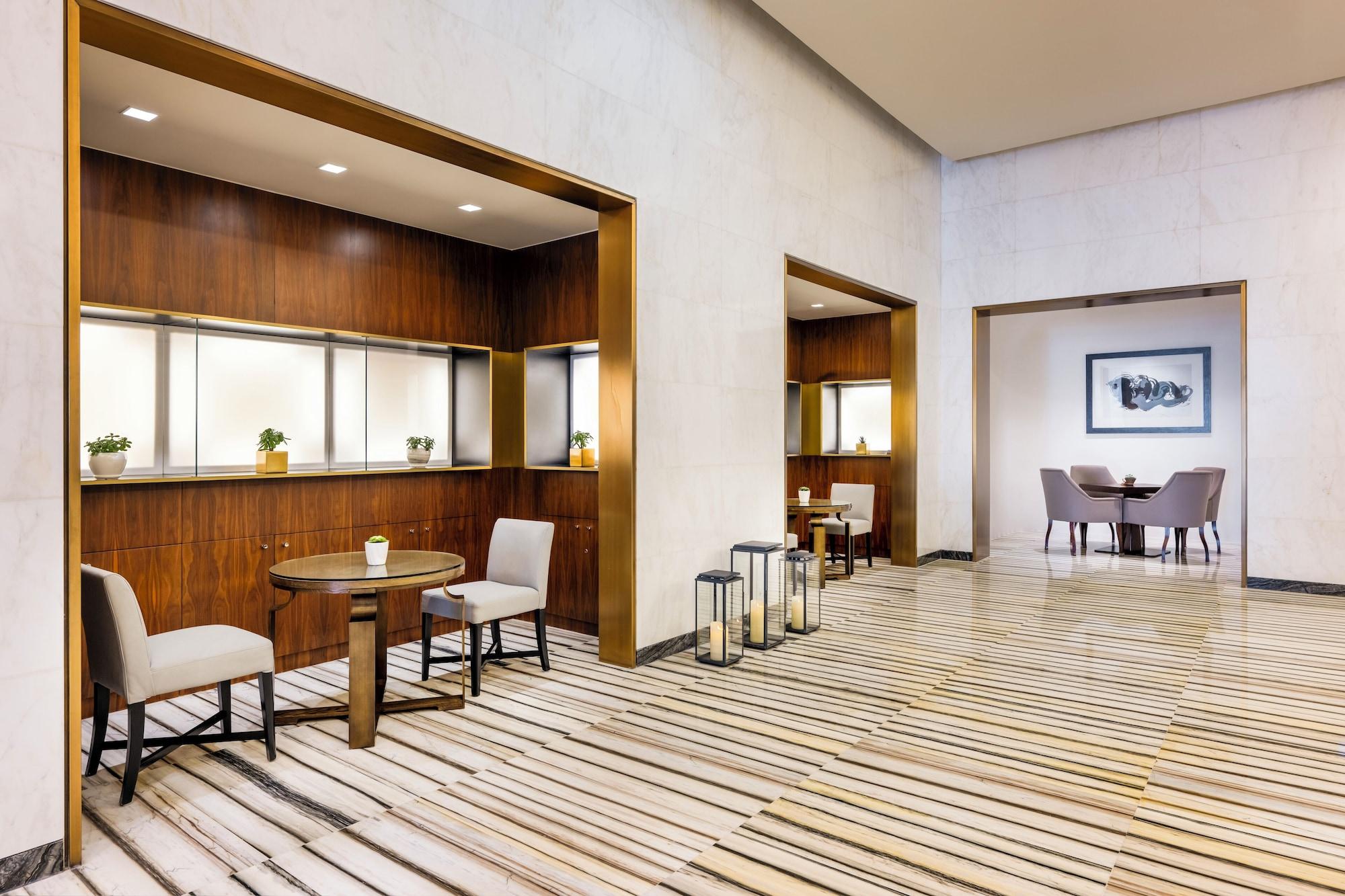 Vista Lobby Marriott Executive Apartments Downtown Abu Dhabi