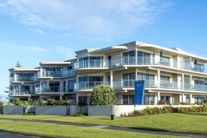 Alojamiento - The Reef Beachfront Apartments