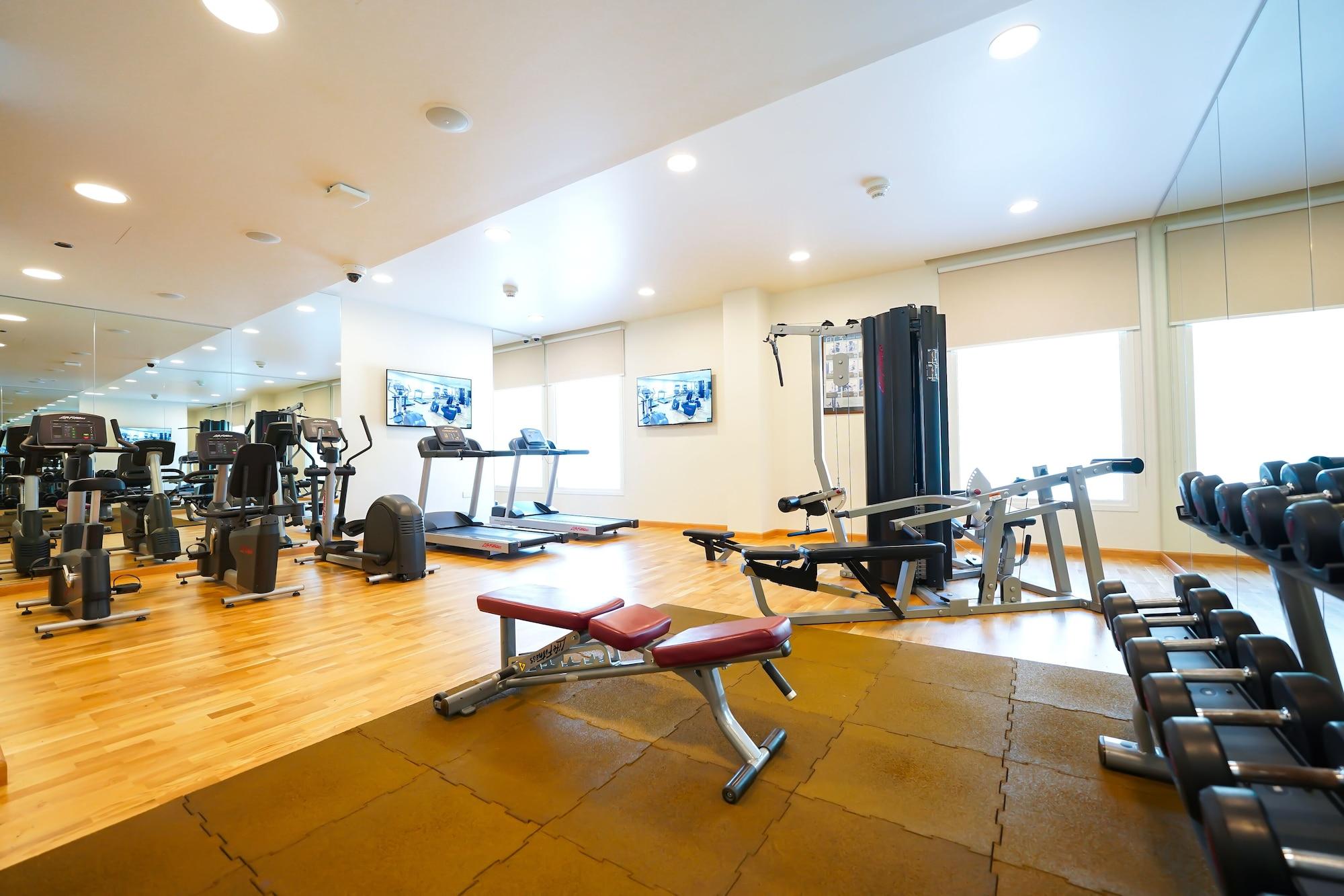 Gimnasio ibis Styles Dragon Mart Dubai