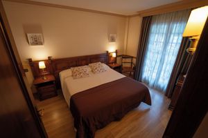 Alojamiento - Hotel Edelweiss Camprodon
