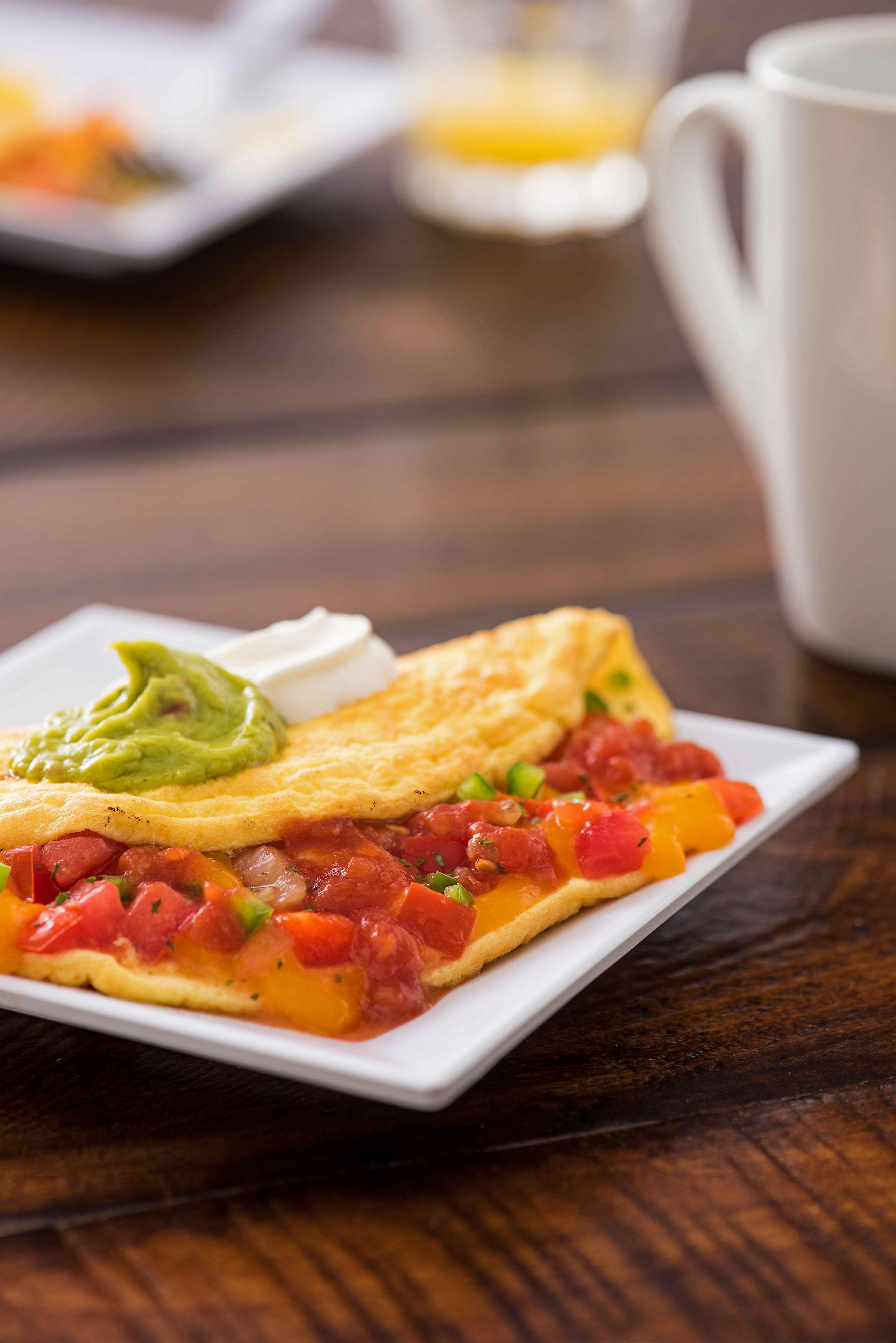 Vista Exterior Hyatt House LAX/ Manhattan Beach