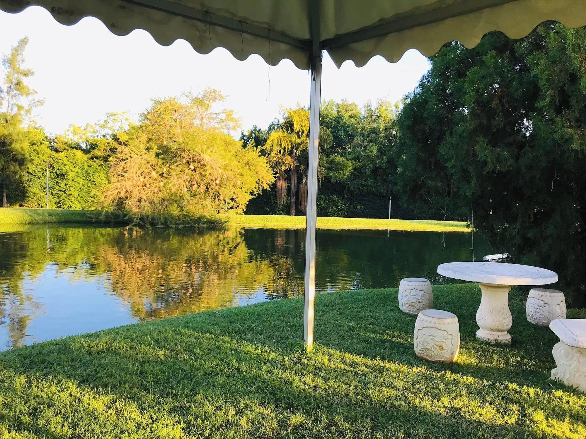 Vista Lobby T3C GARDENS