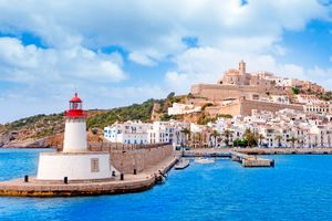 Passagem - Voos para Ibiza