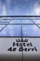 Alojamiento - Hôtel de Berri Champs-Élysées, a Luxury Collection Hotel