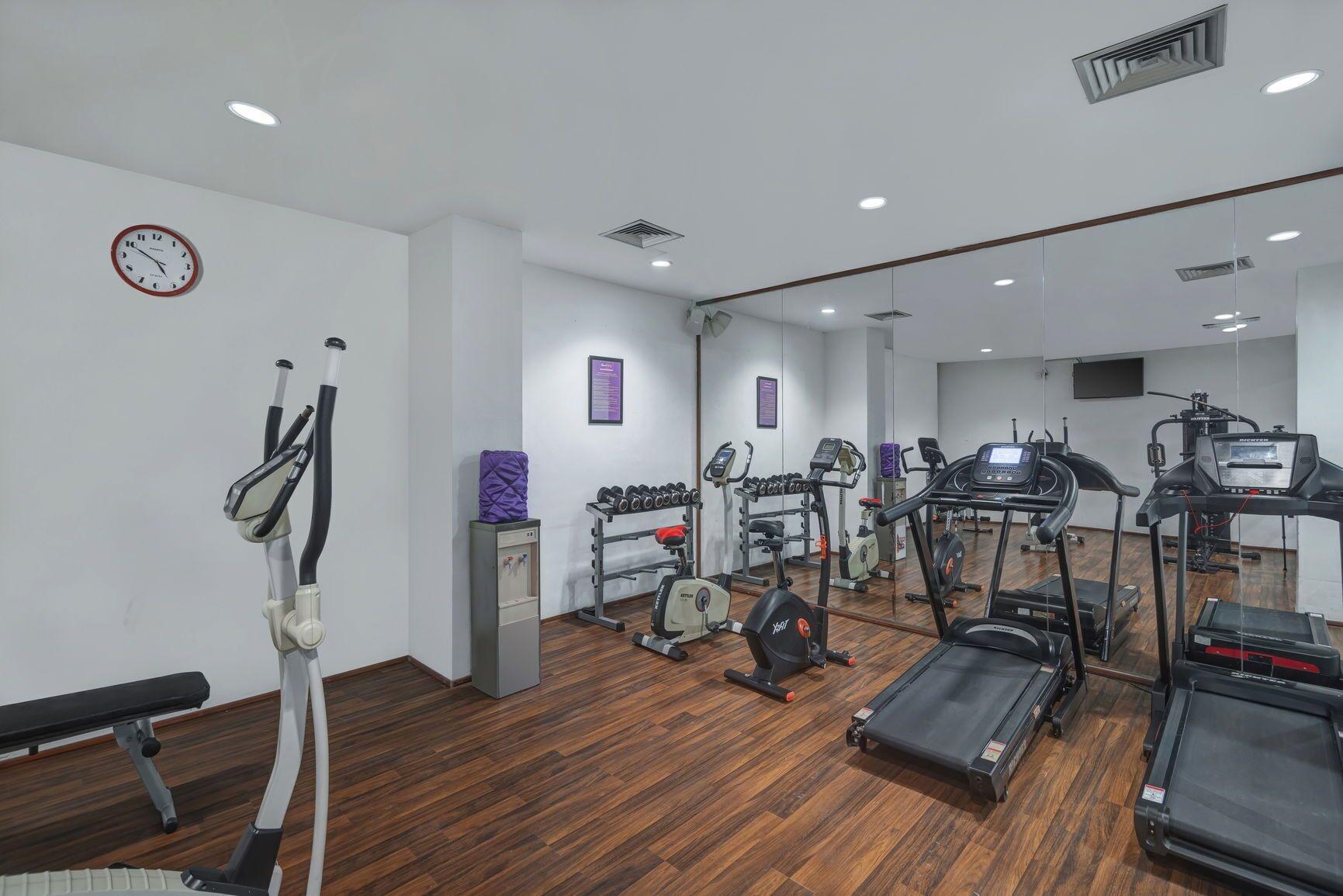Gimnasio Quest Hotel Darmo - Surabaya by ASTON