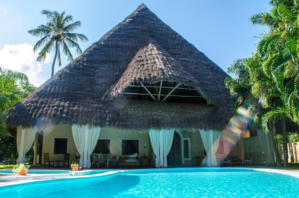 Vista Exterior Maisha Tamu Luxury Boutique Resort