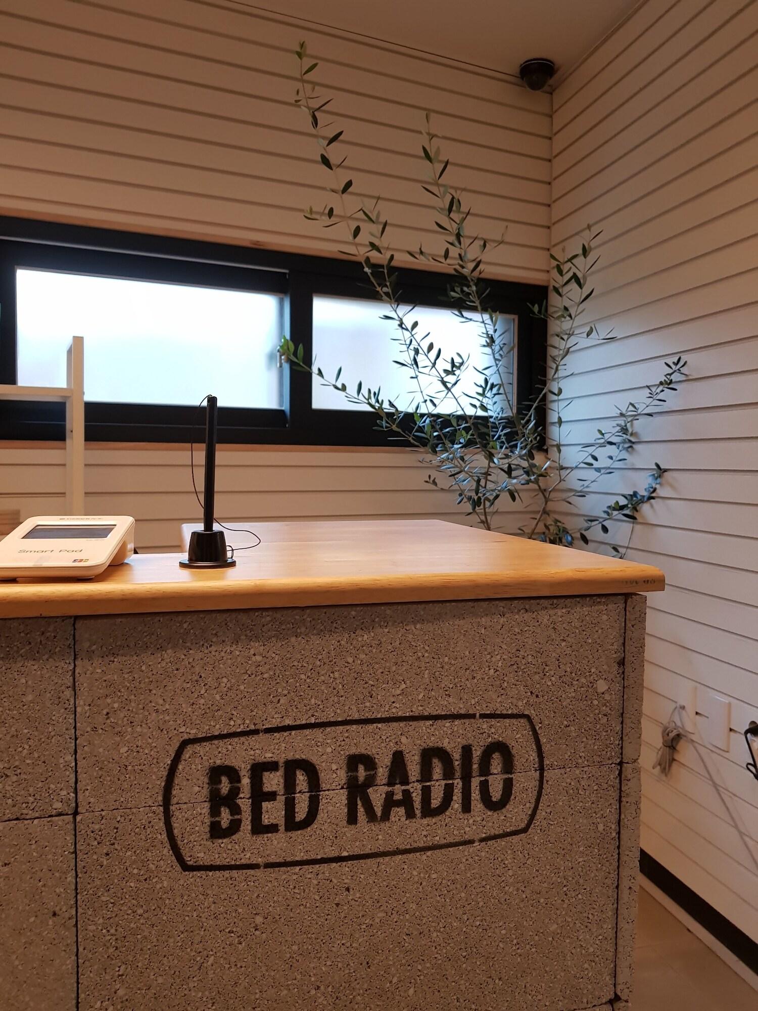 Vista Lobby Bed Radio Dongmoon - Hostel