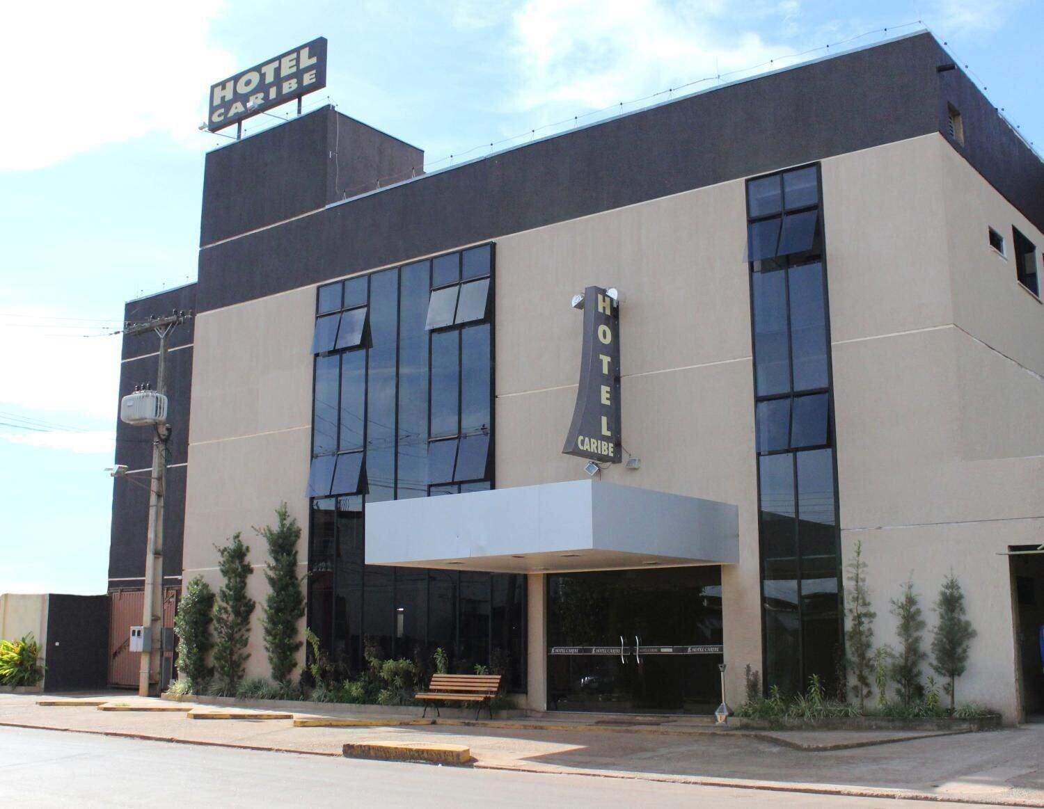 Vista Exterior Hotel Caribe