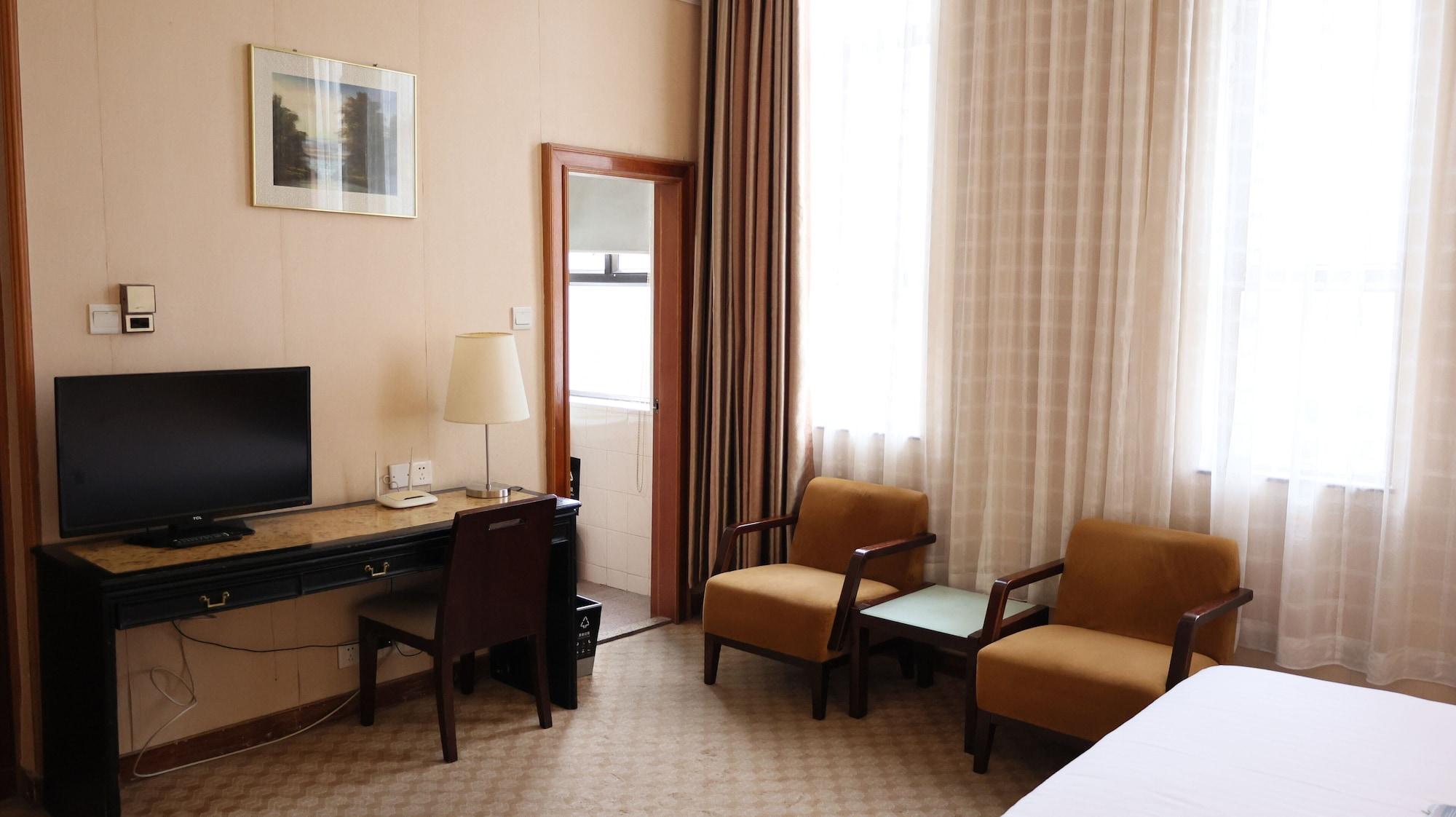 Varios Aiqun Hotel Guangzhou - Free shuttle between hotel and Exhibition Center during Canton Fair