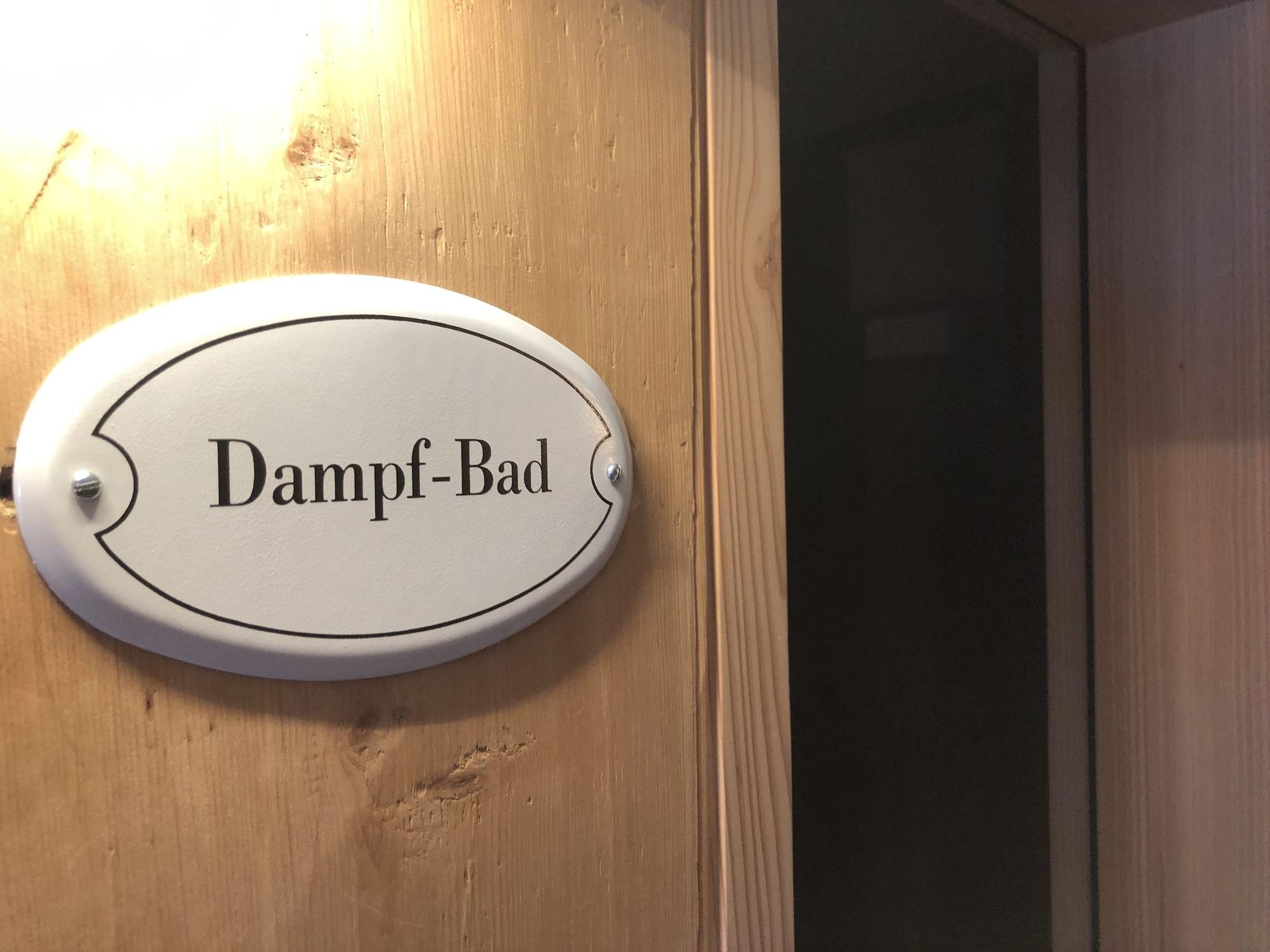 Spa Spinas Gasthaus Val Bever - Hostel