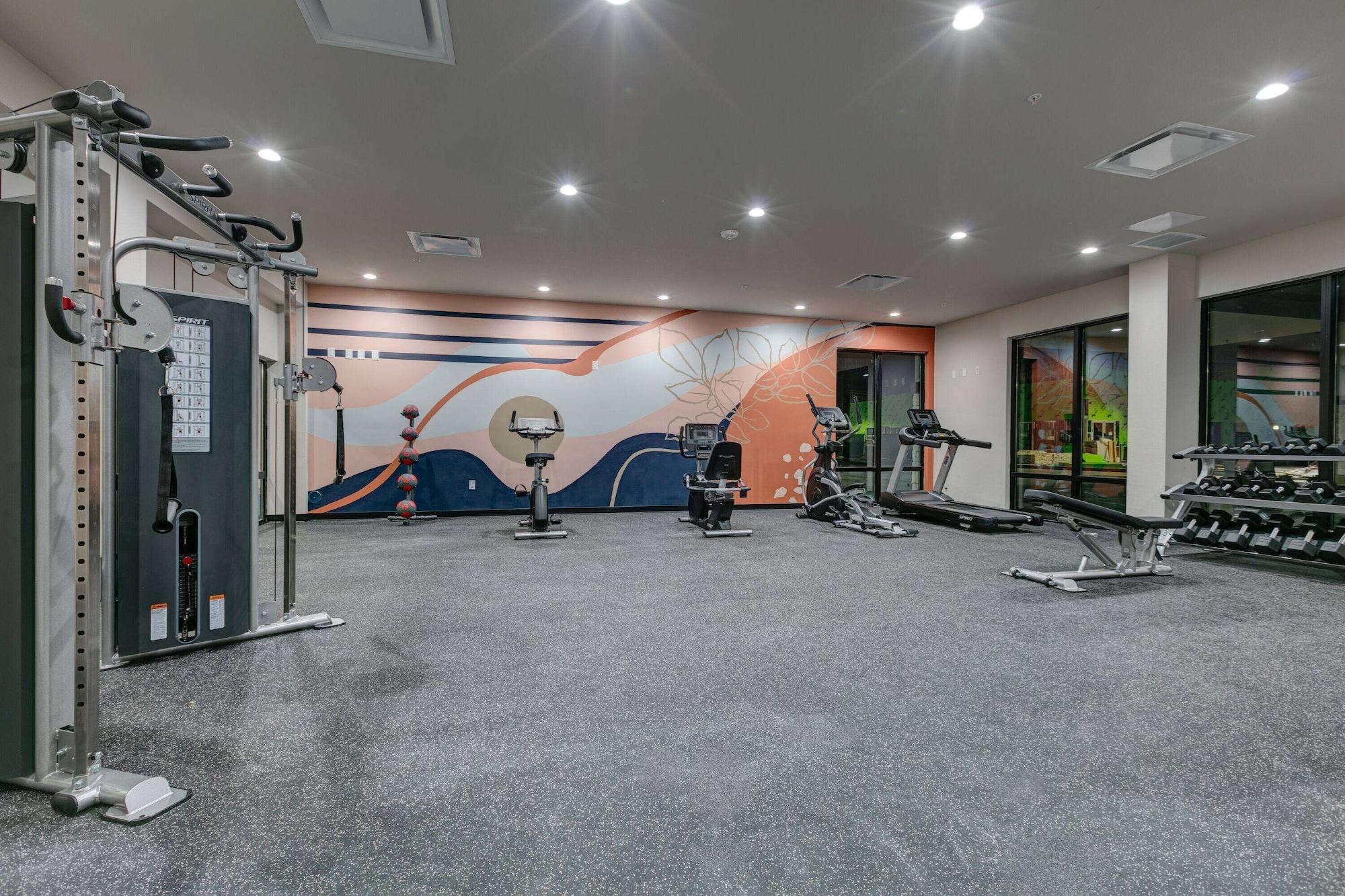 Gimnasio The Elm, a Ramada by Wyndham