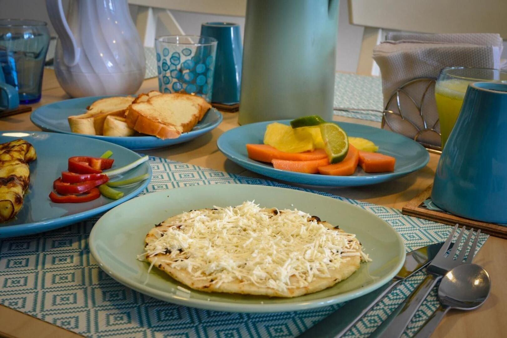 Restaurant By The Sea Guest House