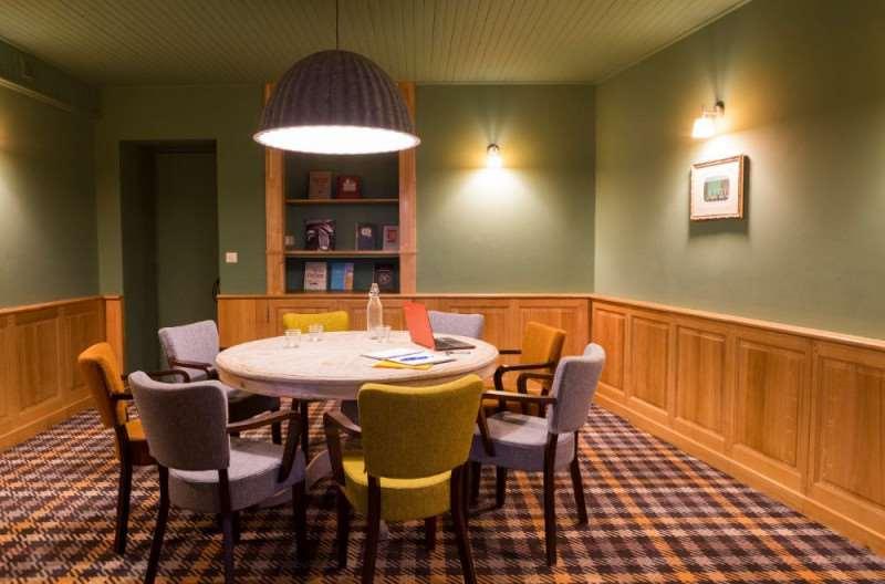 Sala de Reuniones Hôtel Le Beaulieu