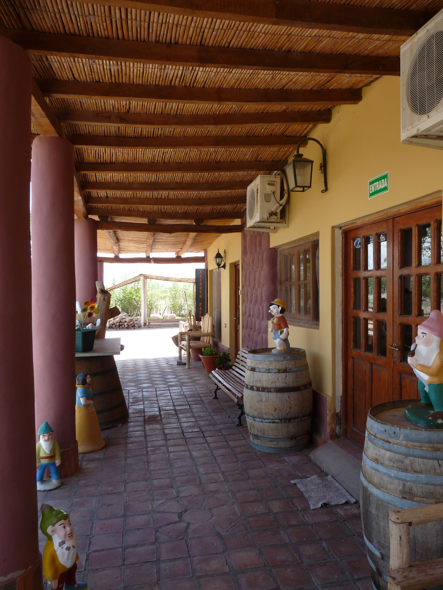 Comodidades del Alojamiento Hotel de Campo Oeste Paraíso