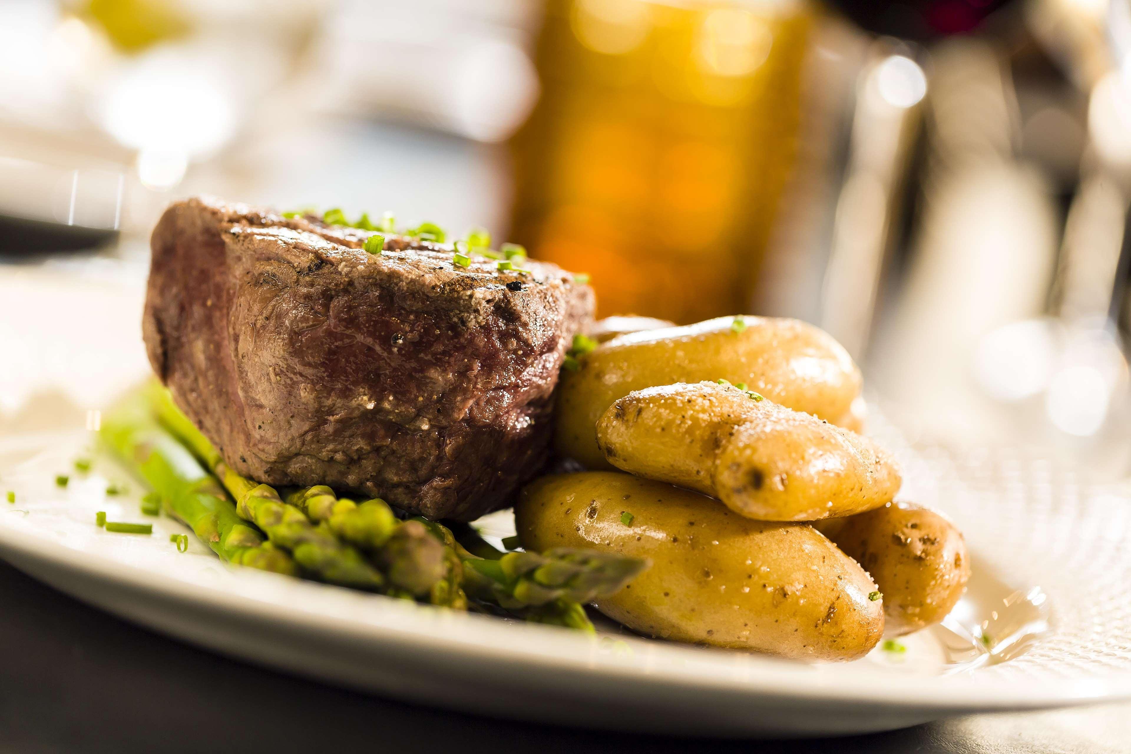 Restaurant DoubleTree by Hilton Boston - Andover