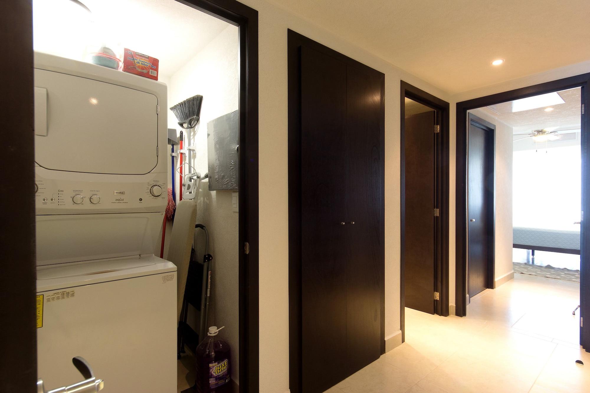 Set de Habitación Grand Venetian Condominium