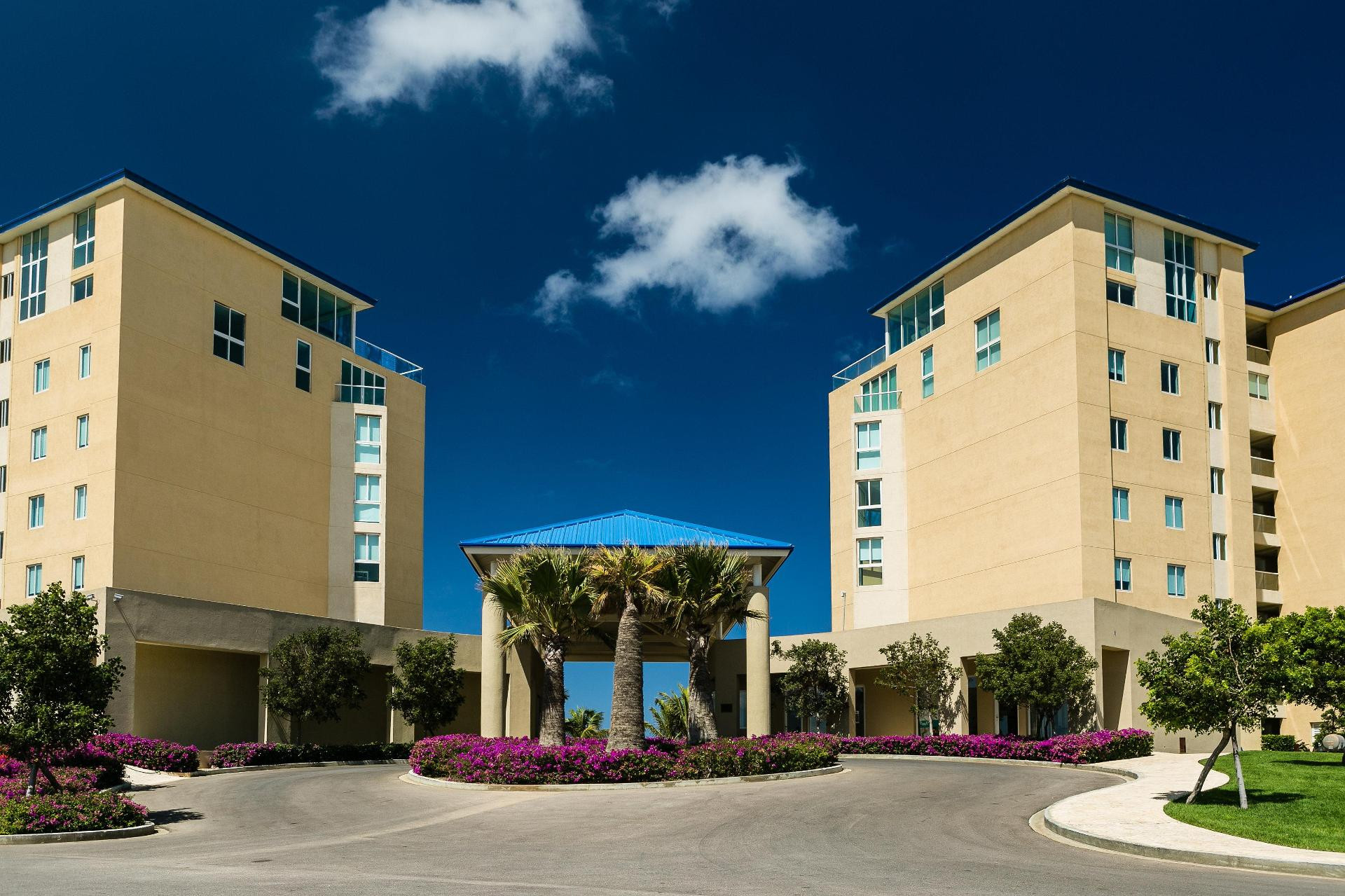 Vista Lobby Blue Residences Aruba