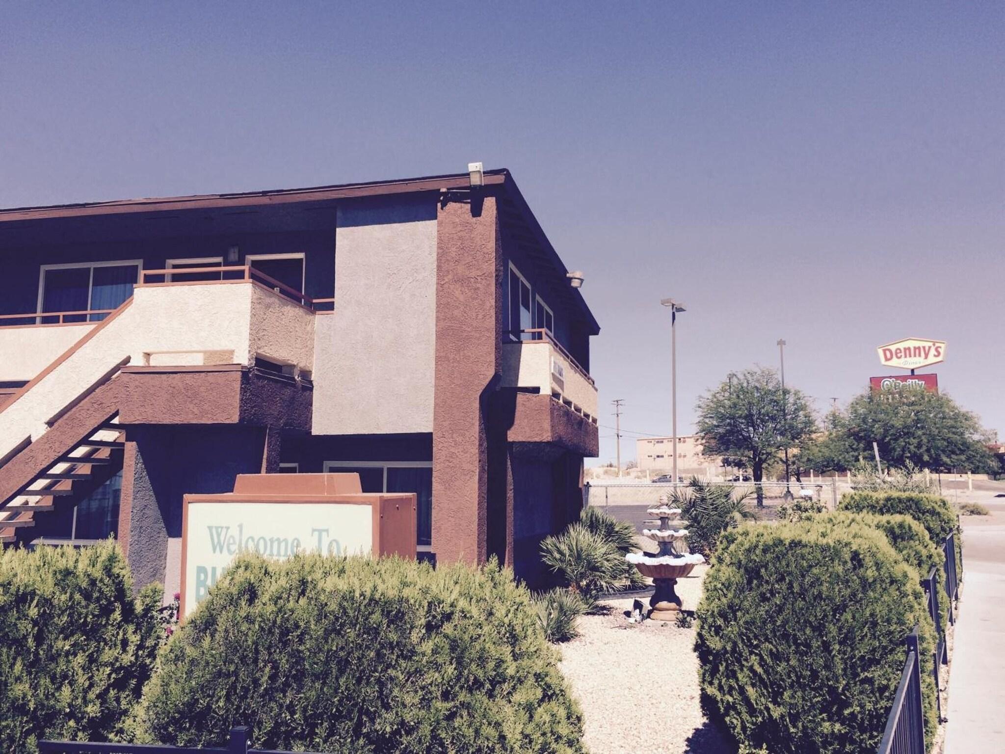 Vista Exterior Budget Inn Barstow