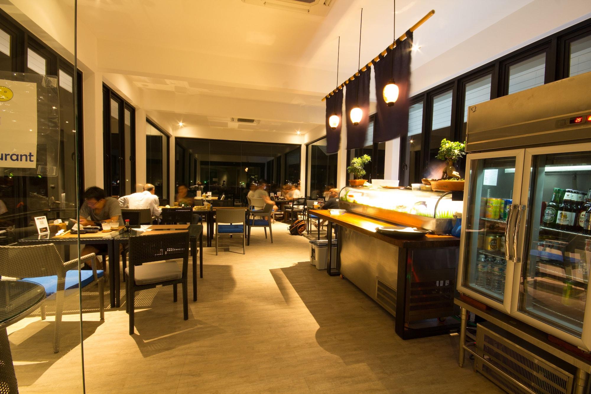 Bar/Salón Villa By The Tarna