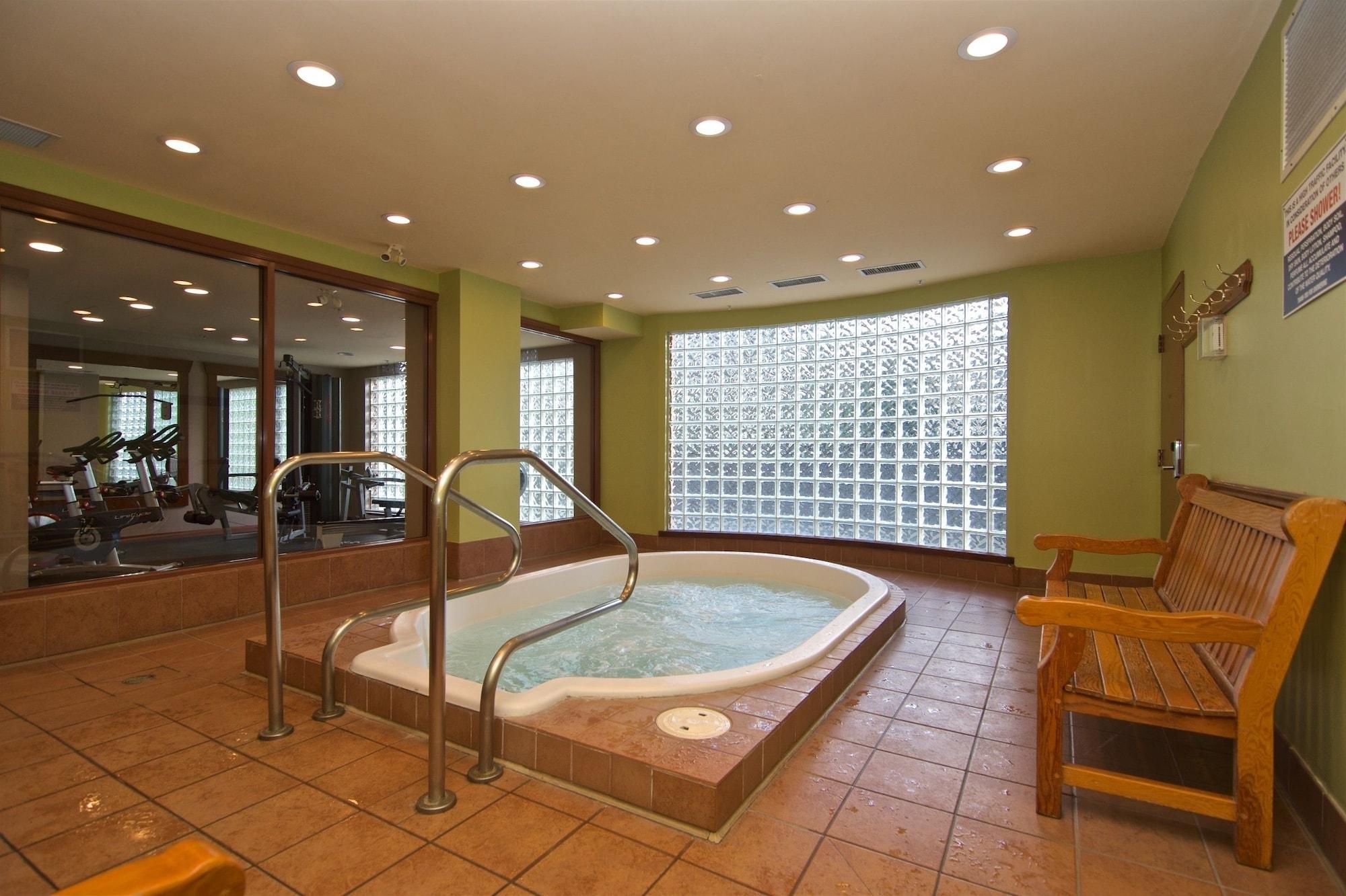 Spa Whistler Blackcomb VR at Town Plaza