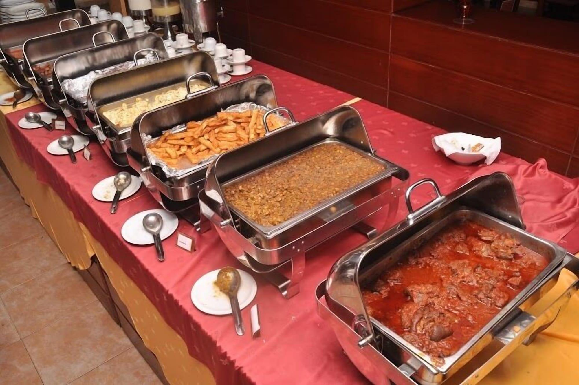 Restaurant The Metropolitan Hotel Calabar