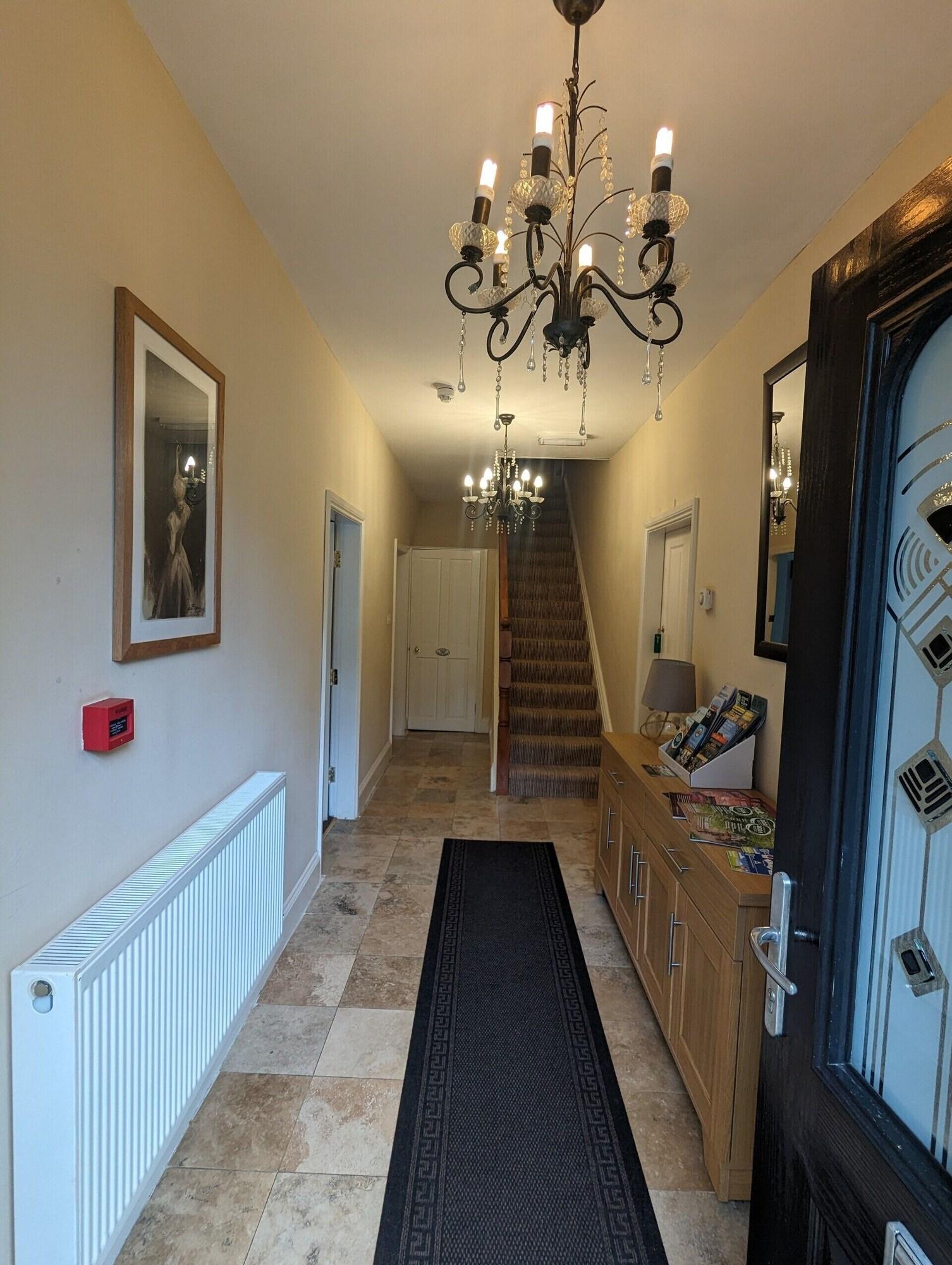 Vista Lobby Halmer Grange