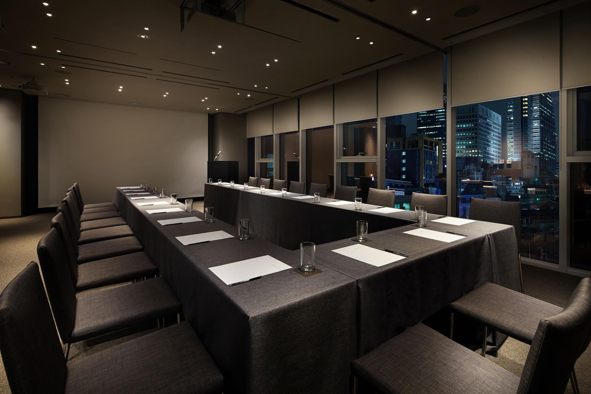 Sala de Reuniones Shilla Stay Mapo Hongdae