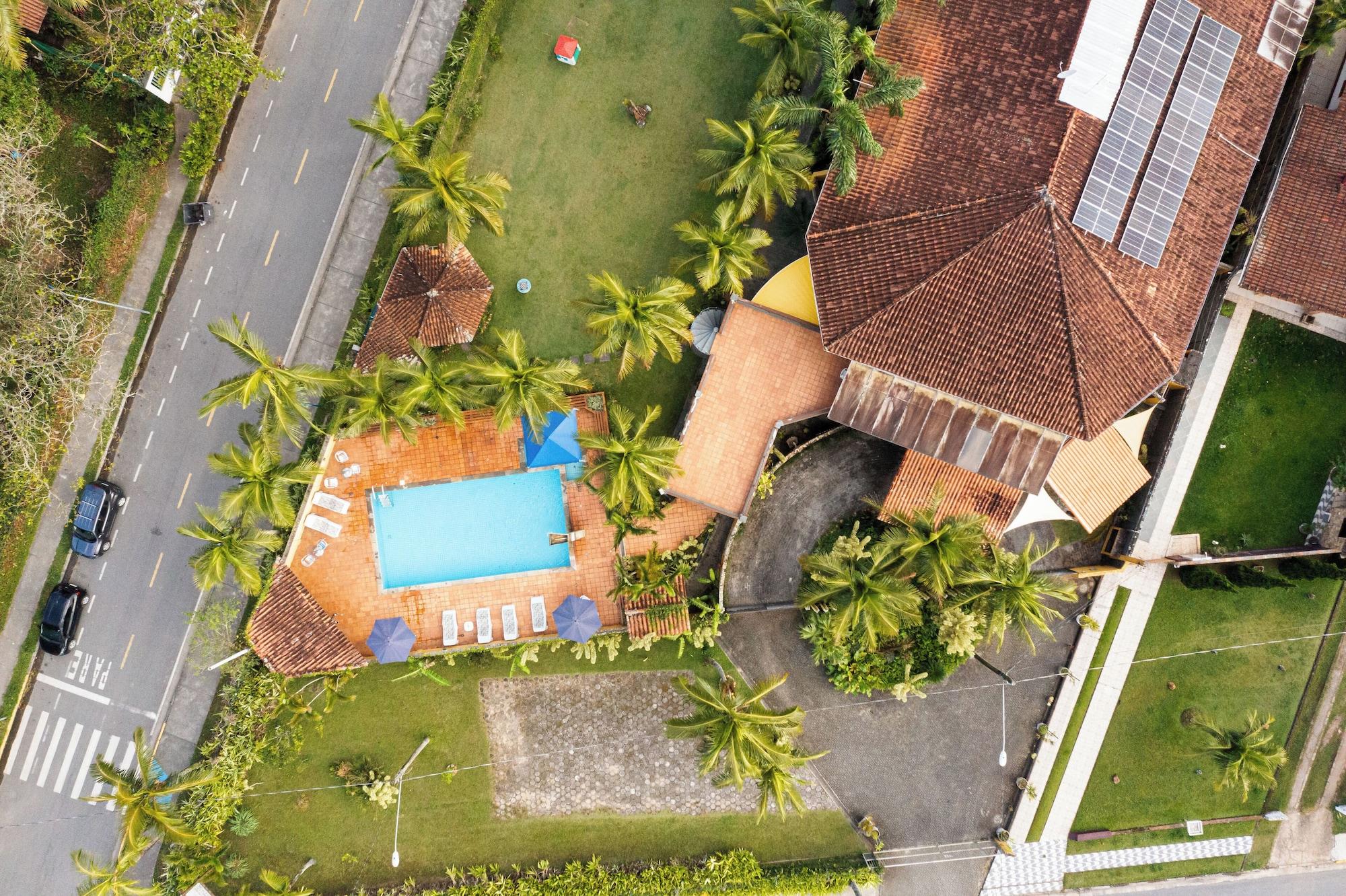 Vista Exterior Hotel Cia do Mar