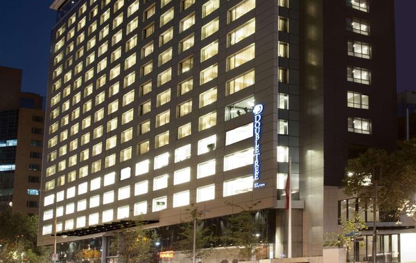 DoubleTree by Hilton Hotel Santiago - Vitacura
