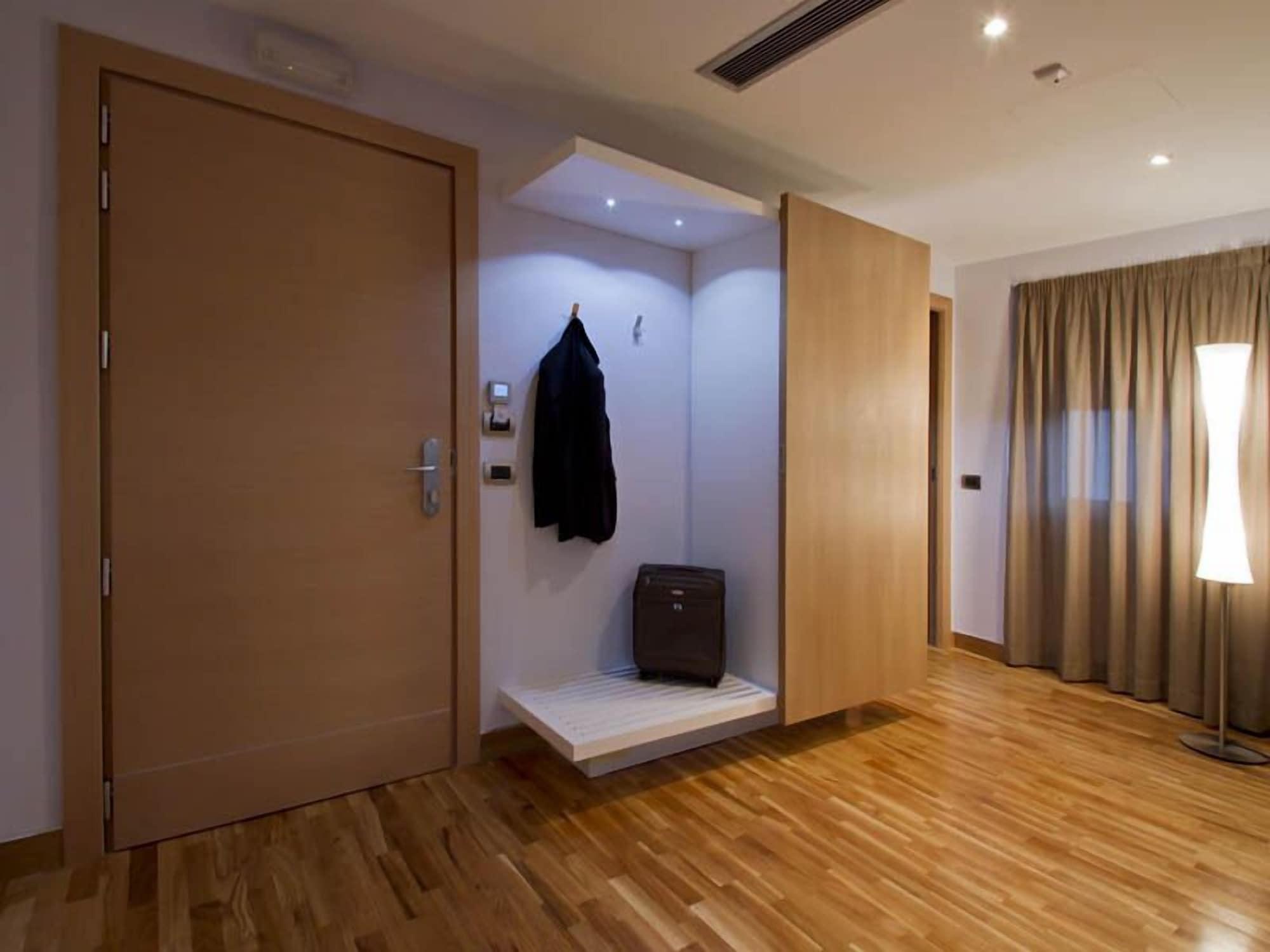 Set de Habitación Hotel Gravina San Pietro