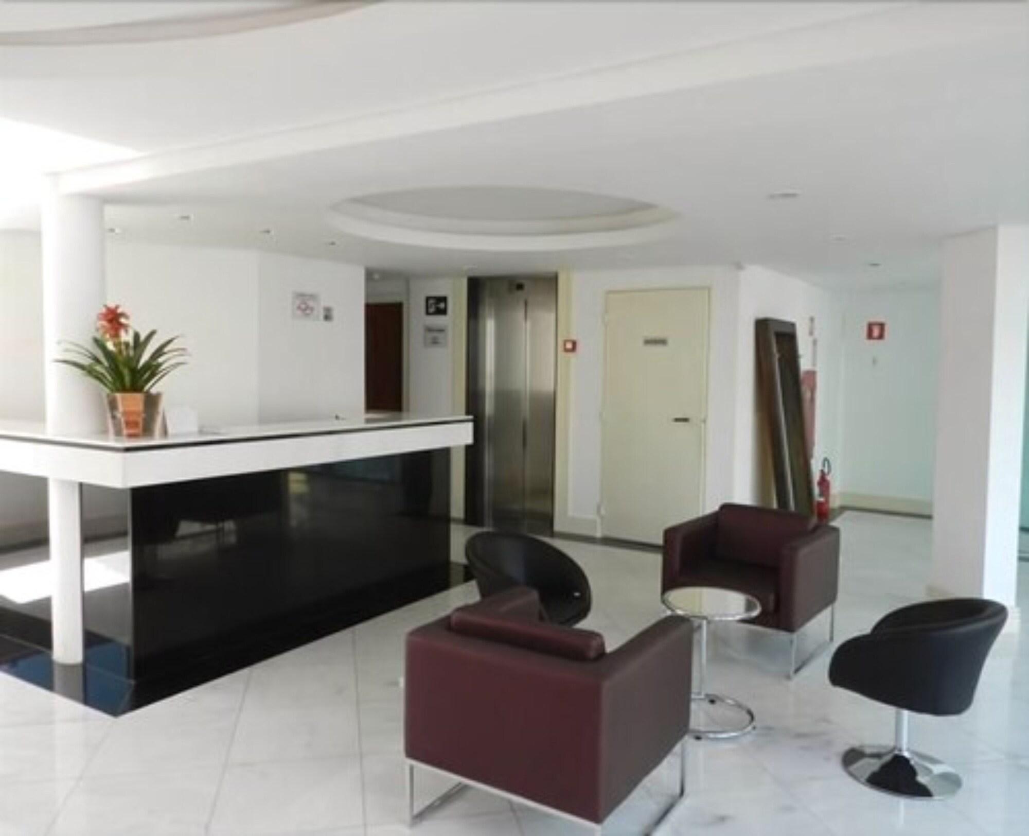 Vista Lobby Hotel 1000
