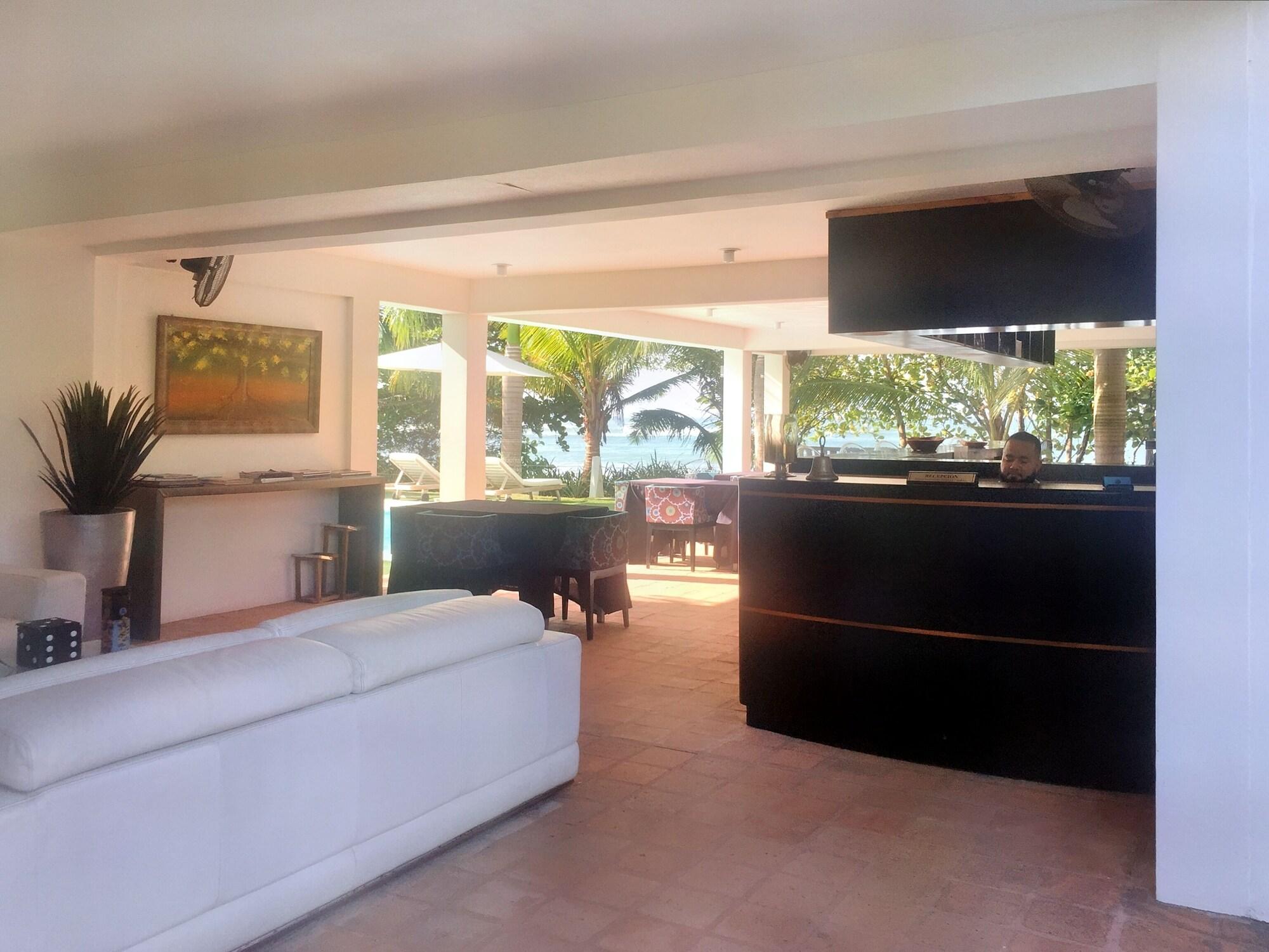 Vista Lobby Ocean Properties Aparthotel Villas