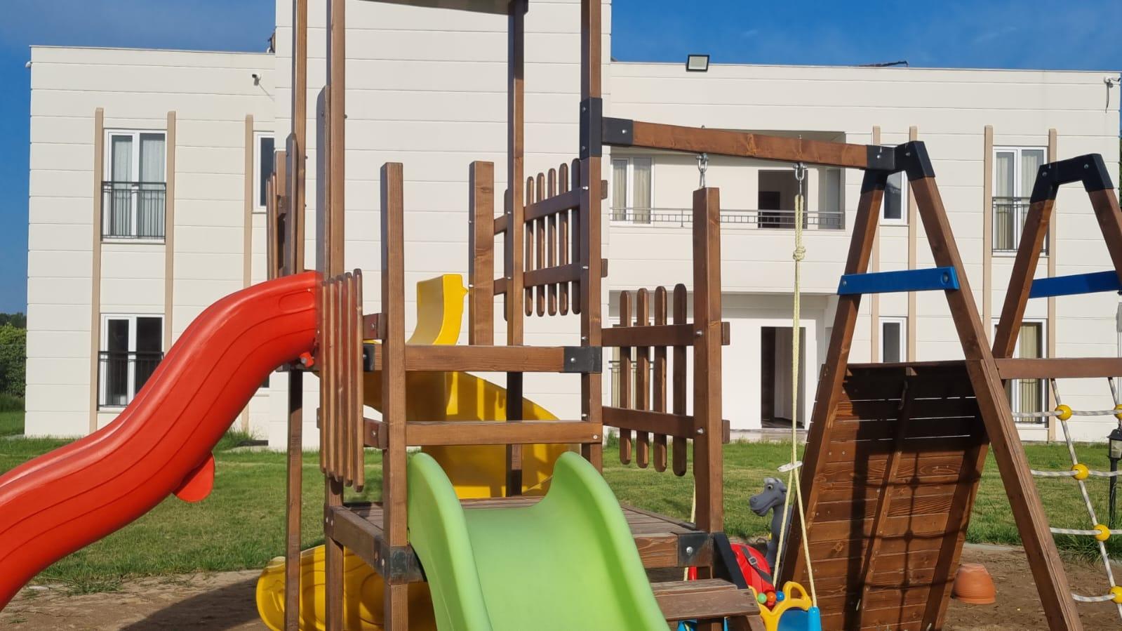 Instalaciones Recreativas Dream Town Hotel
