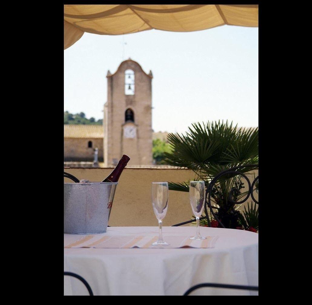 Bar/Salón Hotel Rosa