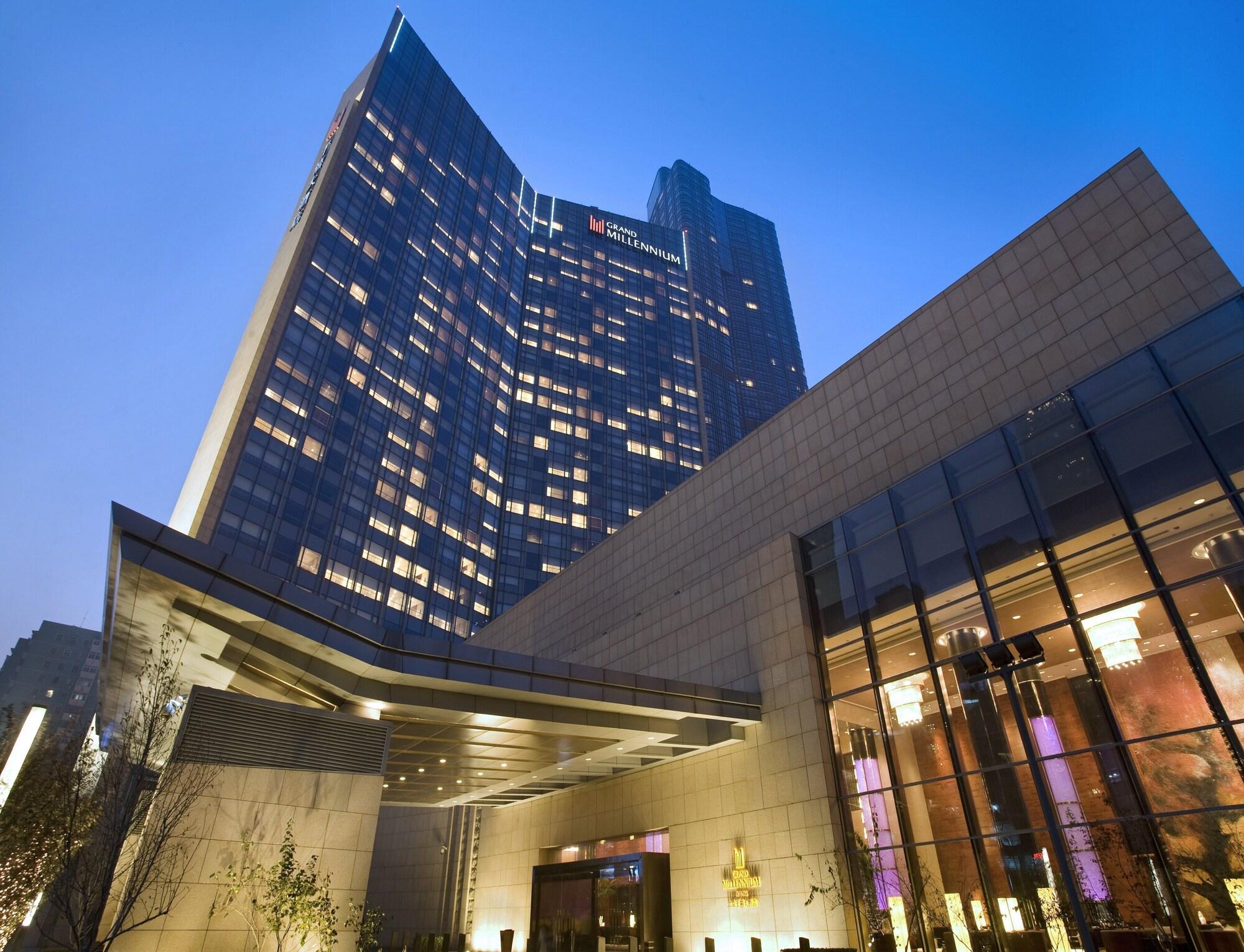 Vista Exterior Grand Millennium Beijing