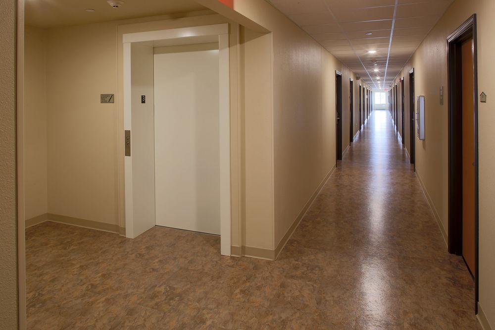 Varios WoodSpring Suites Omaha Bellevue, an Extended Stay Hotel