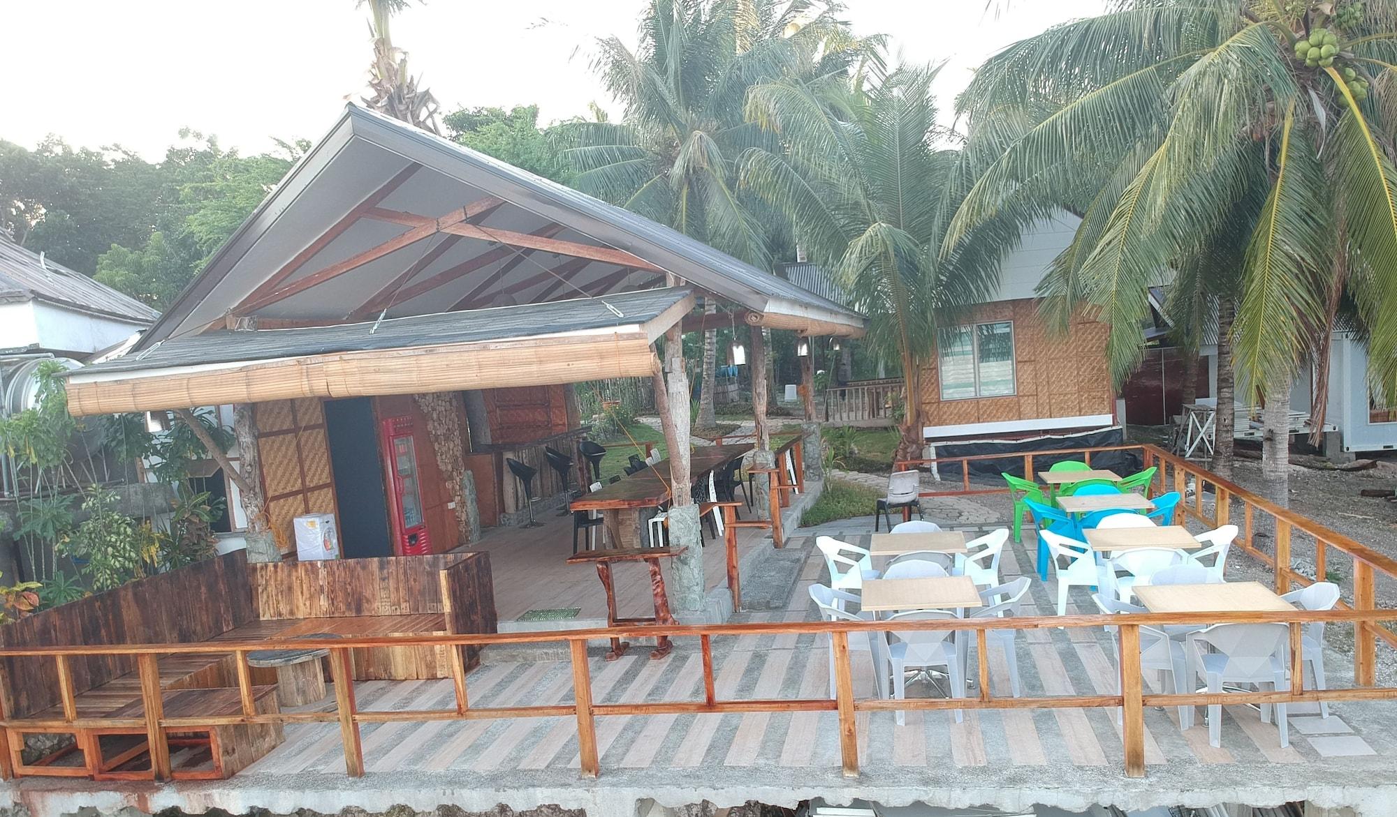 Restaurant Cangdoki Resort and DIve Camp
