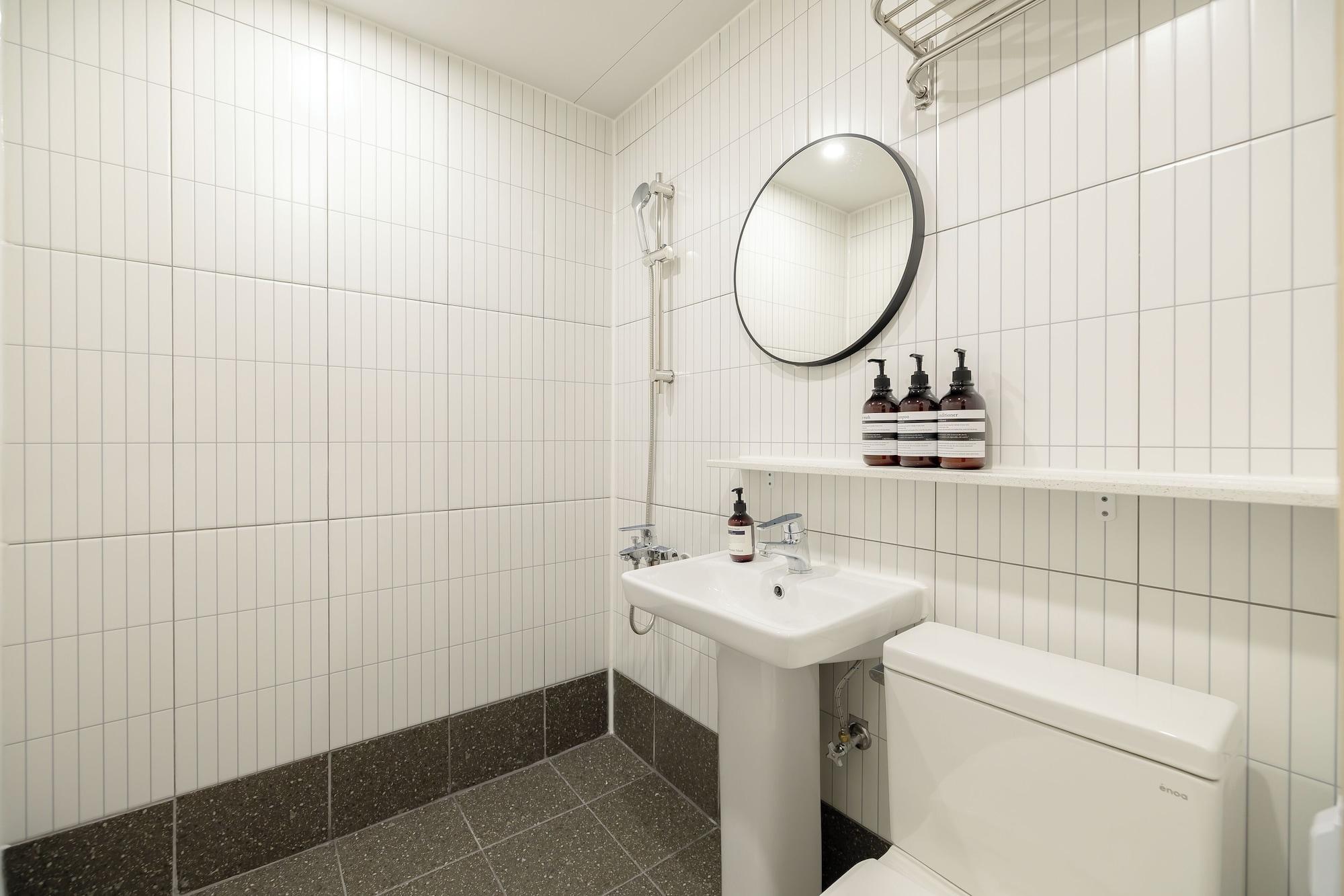 Equipamiento de Habitación Mini Hotel Mug