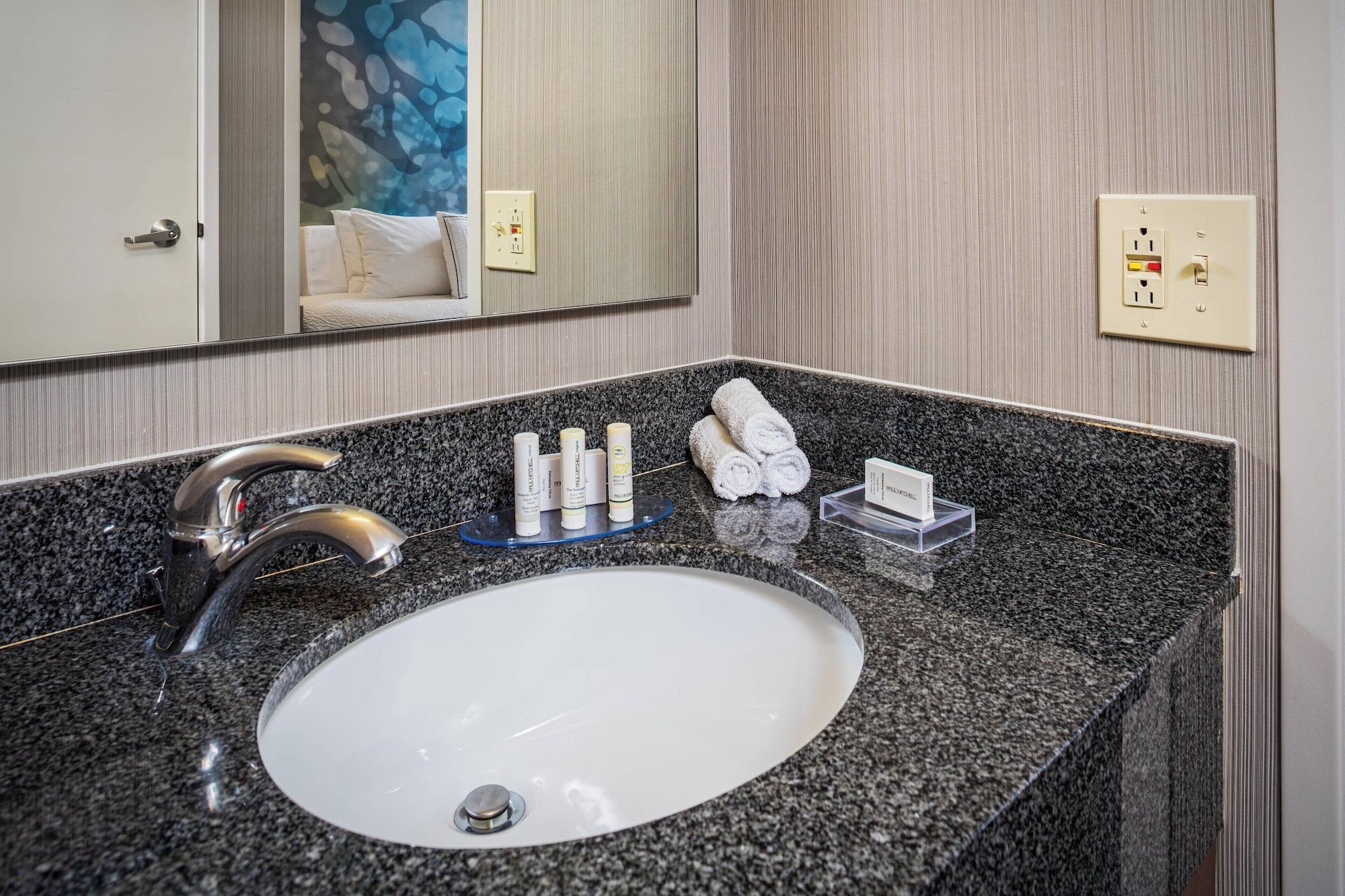 Habitación Courtyard by Marriott Riverside UCR/Moreno Valley Area
