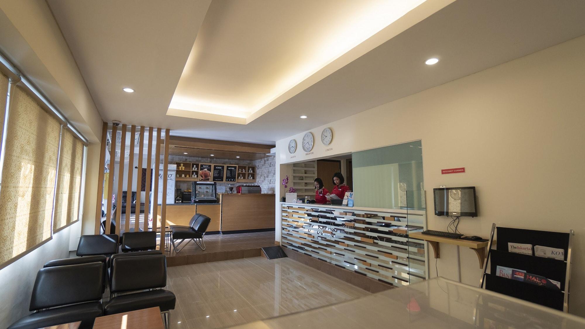 Vista Lobby d'primahotel Airport Jakarta Terminal 1A