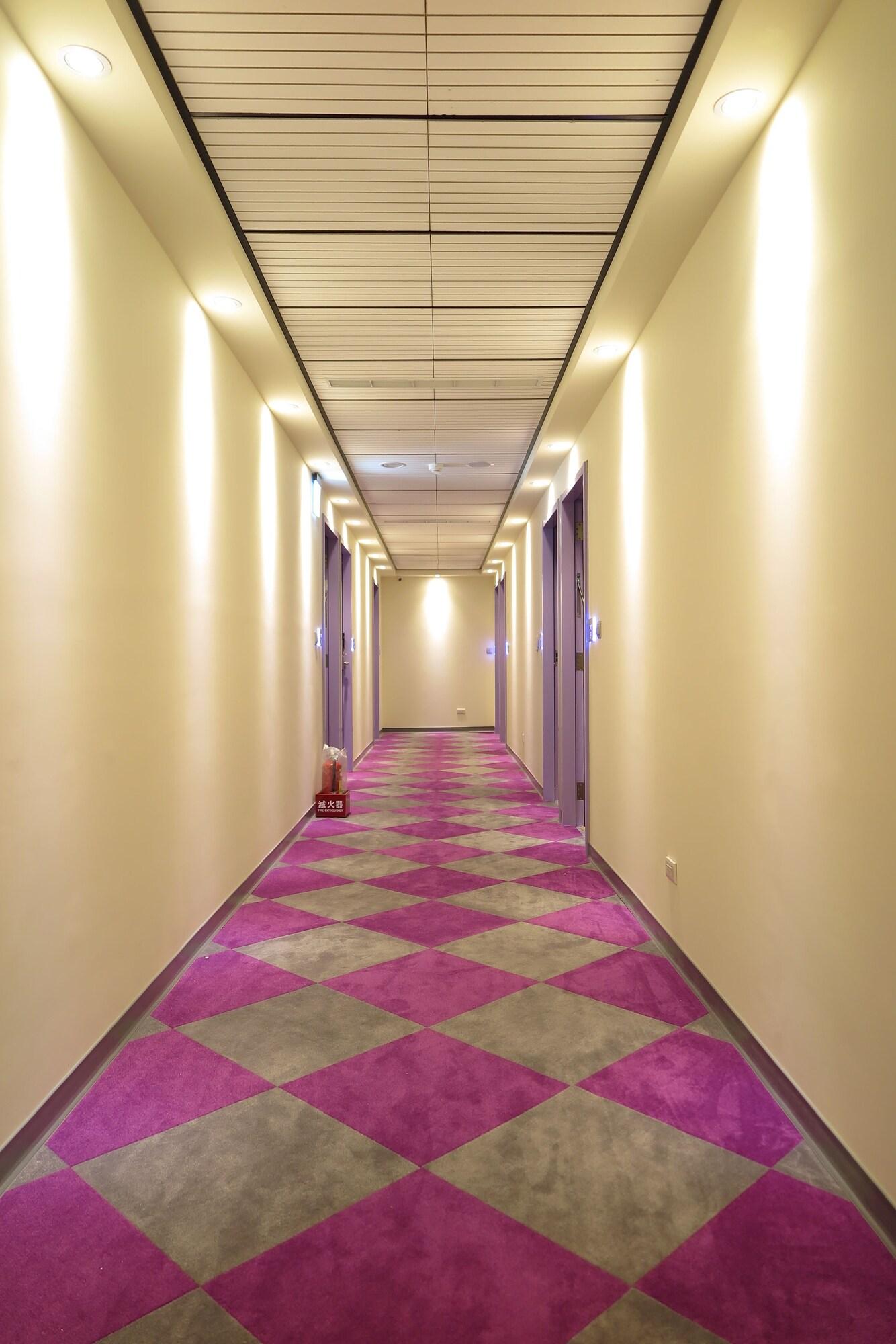Varios 191 Hotel