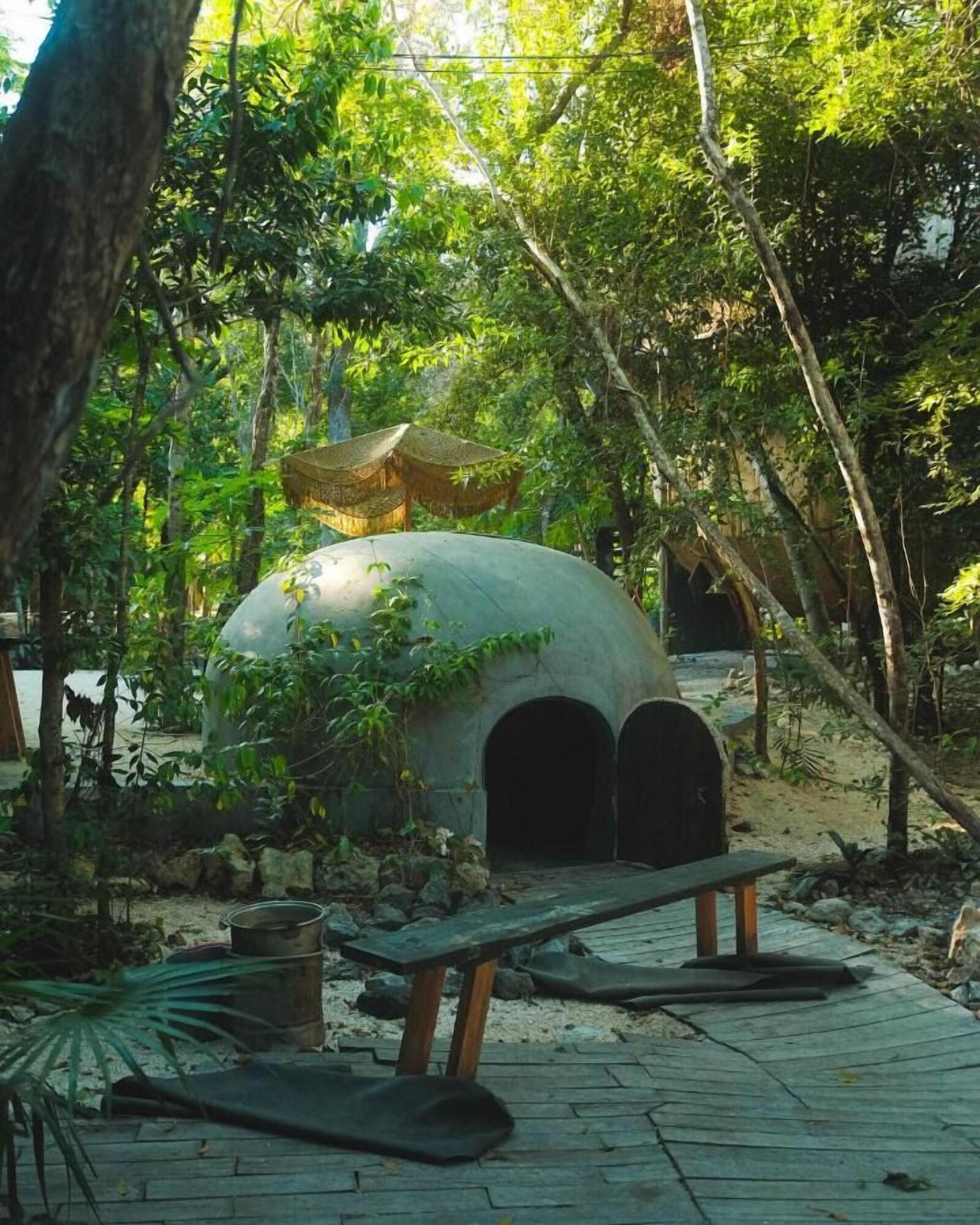 Spa Lunah Ekumal Sanctuary